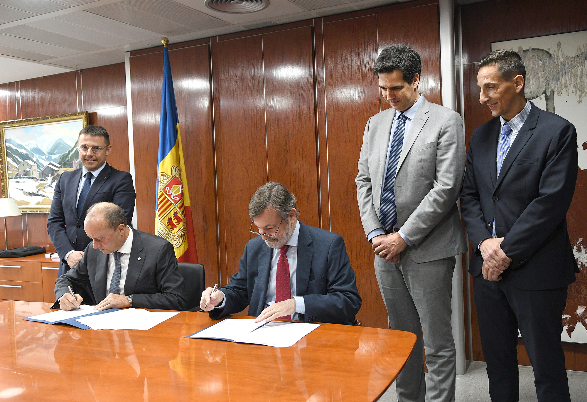 Conveni entre Interior i la Universitat Abat Oliba perquè els estudiants de criminologia puguin fer pràctiques