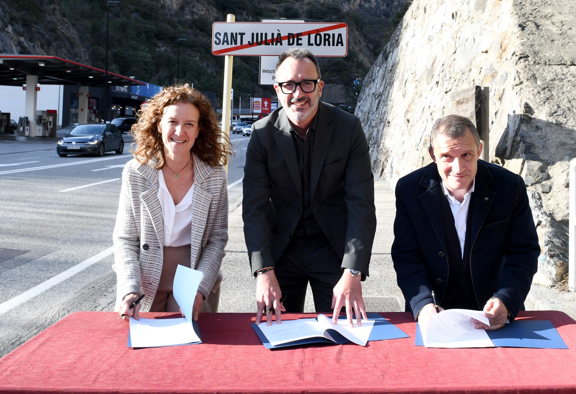El Govern i Sant Julià impulsen un nou carril bici segregat entre Les Arades i la Margineda