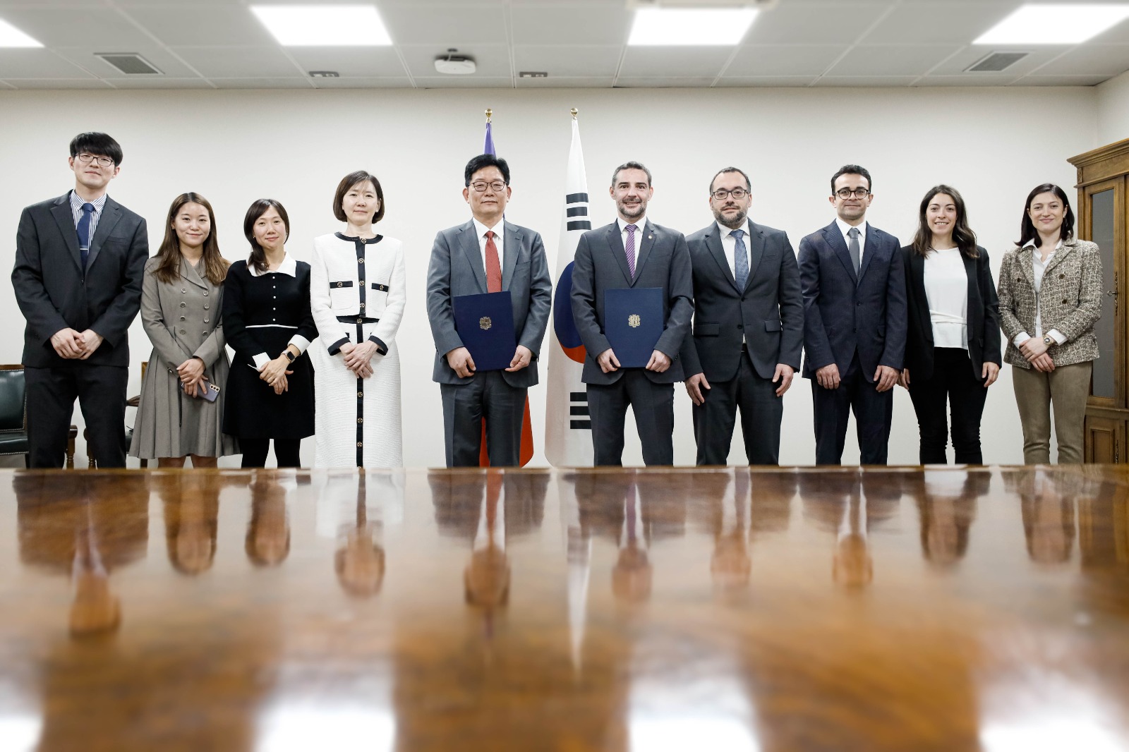 Andorra i Corea del Sud conclouen les negociacions del CDI