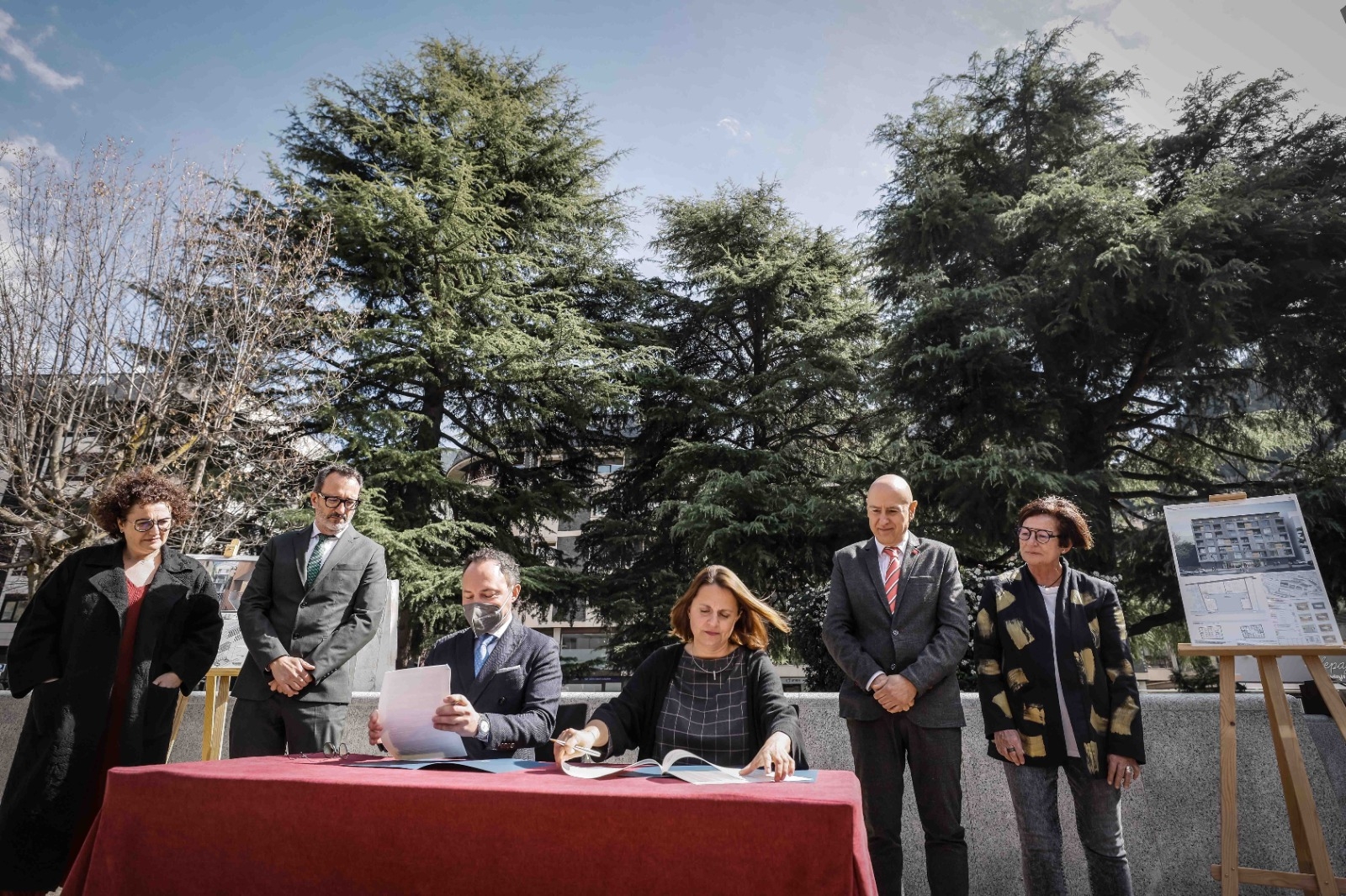 El Govern signa un conveni de cessió de terreny amb el Comú d’Escaldes-Engordany per construir habitatges de lloguer a preu assequible