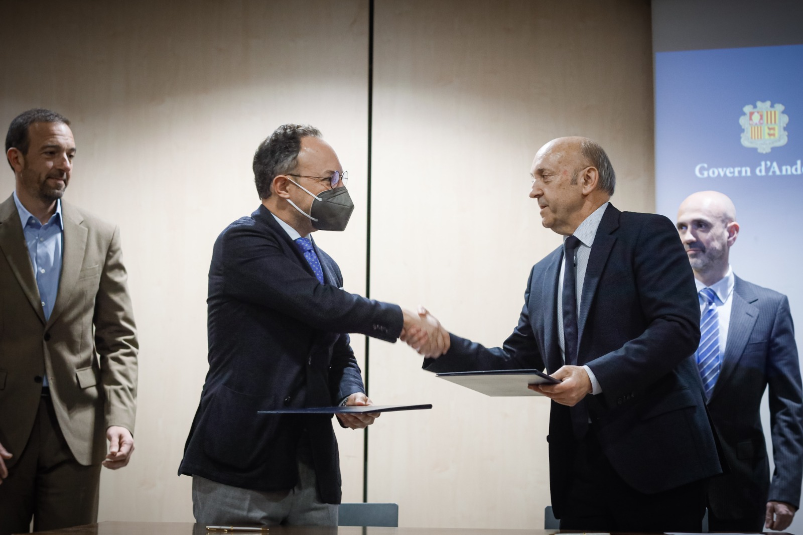 Acord entre les associacions i empreses del sector turístic, la Cambra de Comerç, Indústria i Serveis i el Govern per alinear els objectius de la política turística d’Andorra