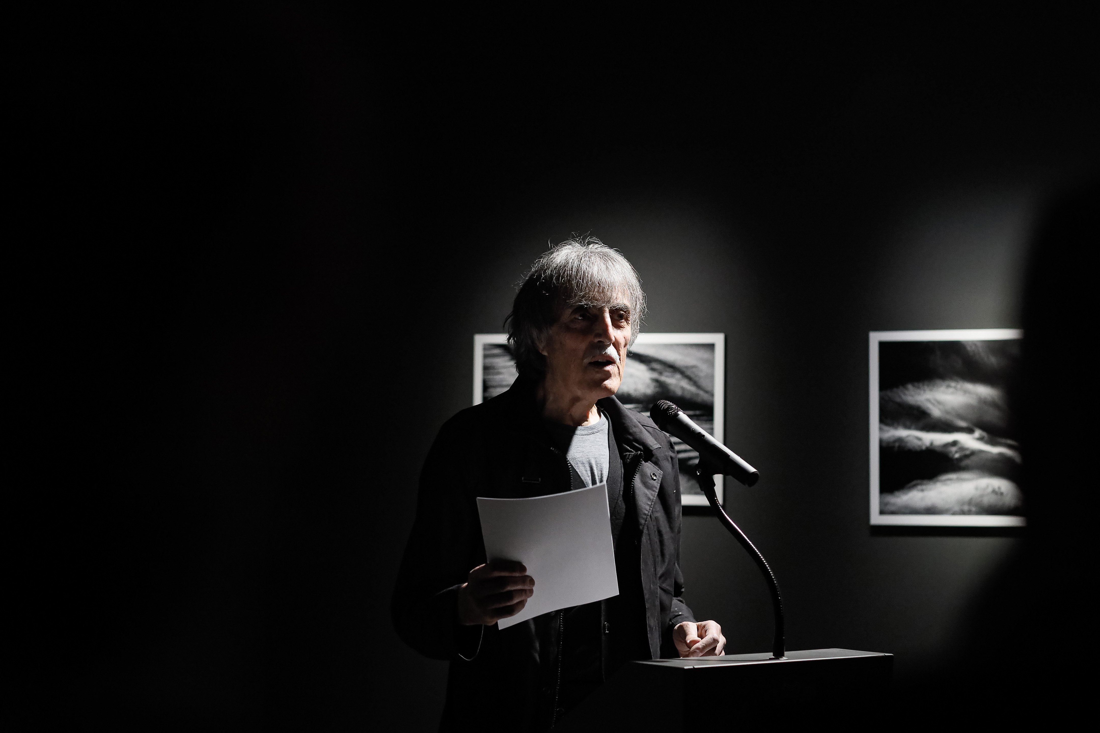 La temporada d’exposicions 2023 s’inaugura amb una mostra de la trajectòria del fotògraf Jaume Riba