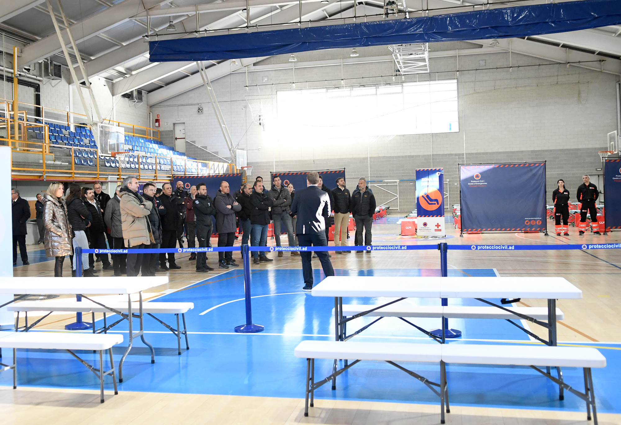 Acord entre els ministeris de Justícia i Interior i de Cultura i Esports per utilitzar el Pavelló Joan Alay com a alberg provisional per casos d’emergència