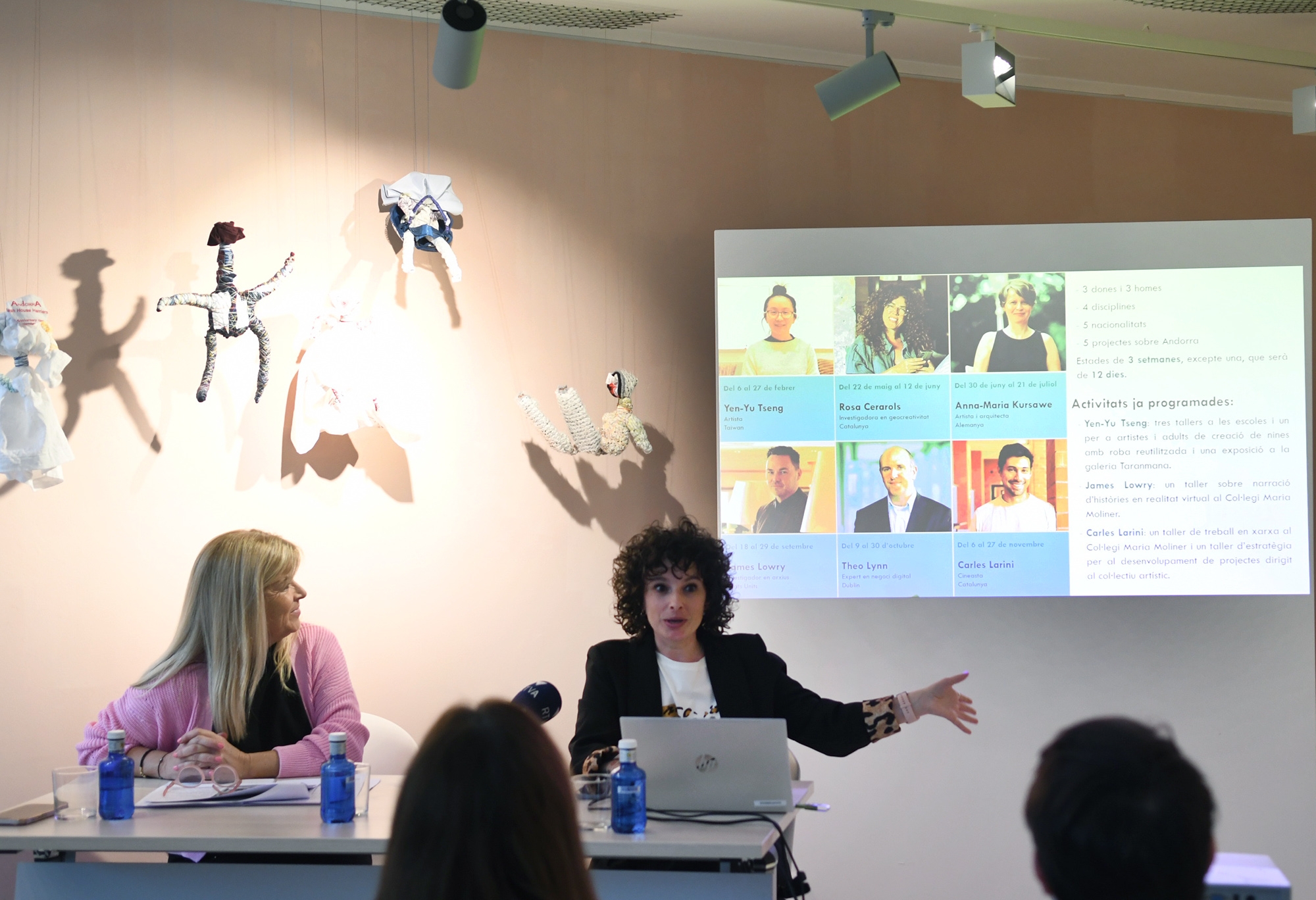 Cultura impulsa un nou programes de beques per a estades a l’estranger de creadors i creadores d’arts visuals i escèniques