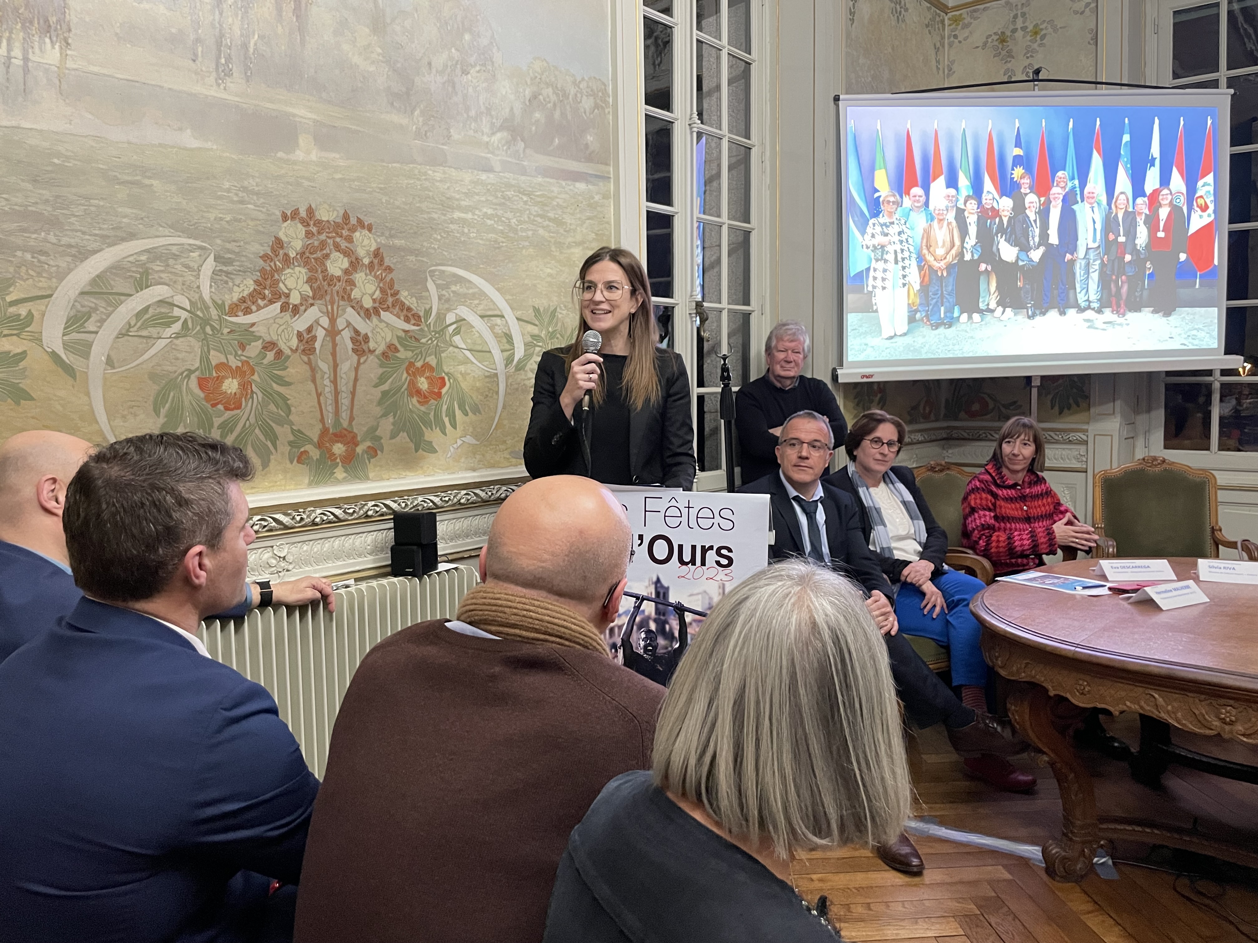 La ministra Riva assisteix a la celebració de la festa de l'os d'Arles de Tec per commemorar la distinció de la UNESCO