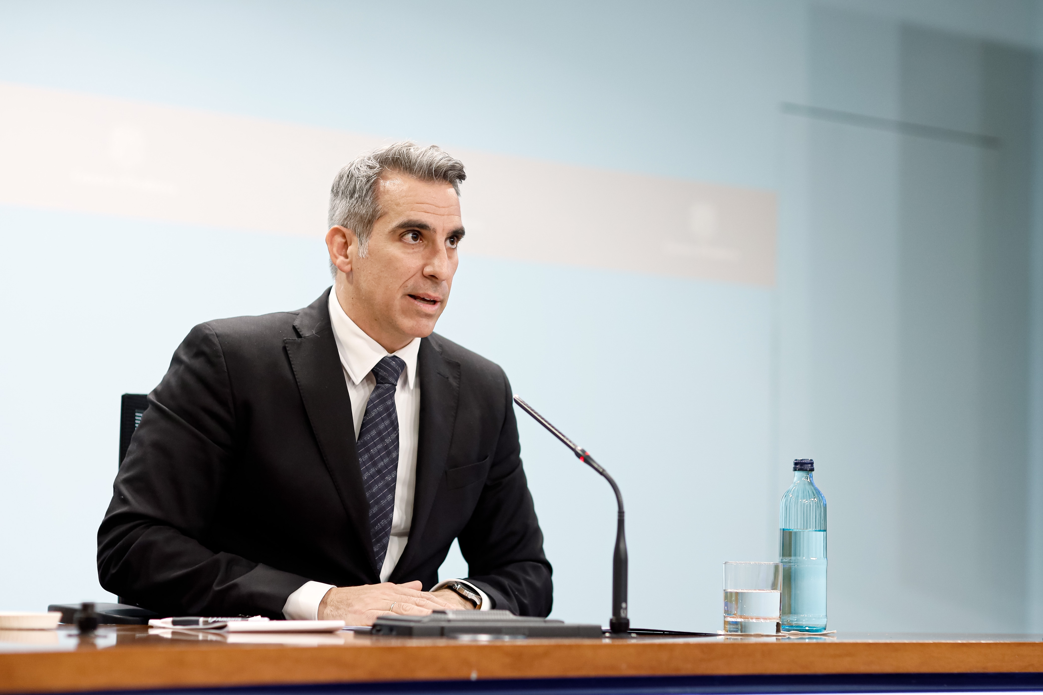 Els majors de 18 anys podran rebre la segona dosis de record de la vacuna contra la COVID-19