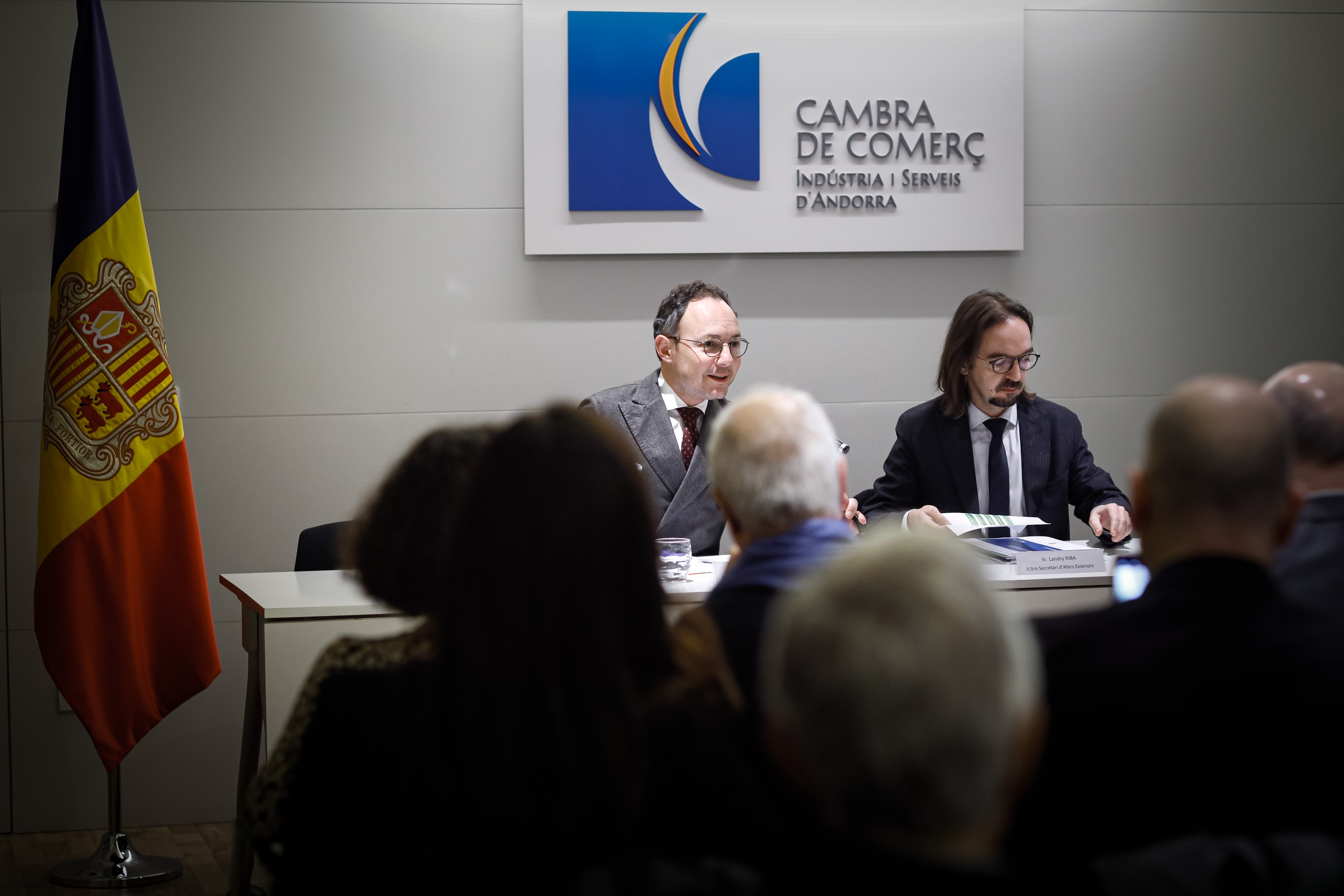 Espot i Riba comenten amb el sector empresarial les conclusions de l'informe de la Cambra de Comerç i Indústria d'Andorra en relació amb les negociacions per a l'Acord d'Associació