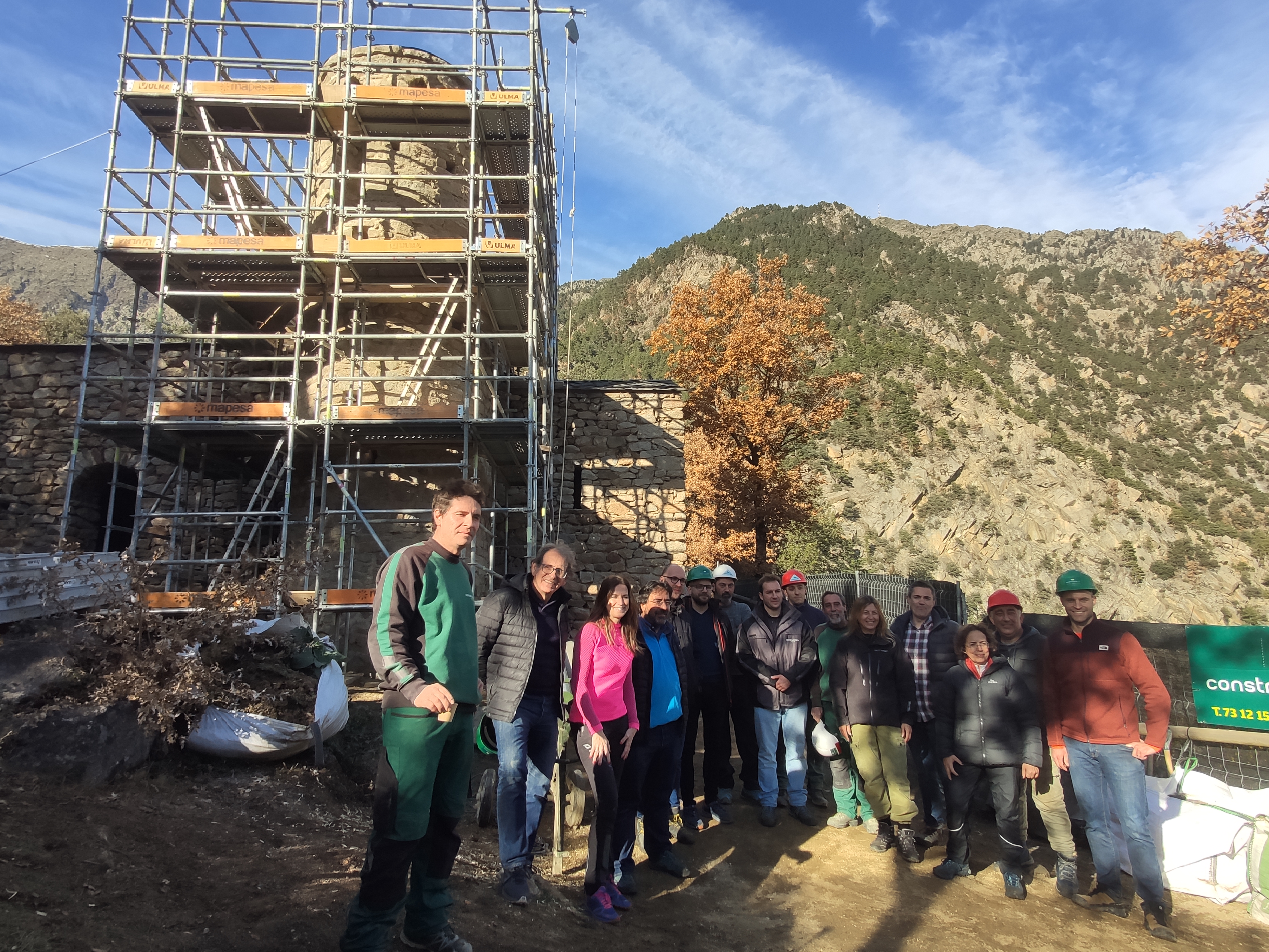 Finalitza l’aixecament del campanar de l’església de Sant Vicenç d’Enclar