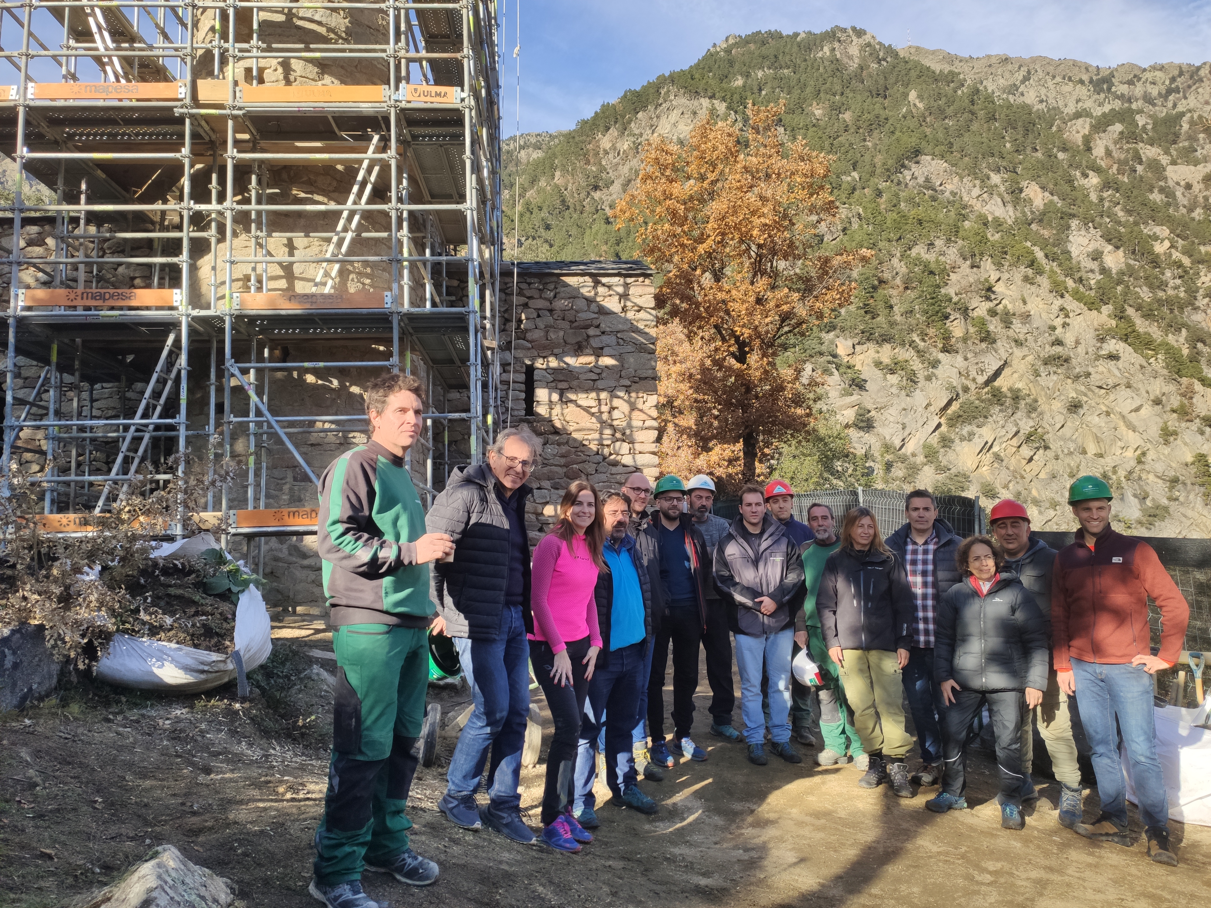 Finalitza l’aixecament del campanar de l’església de Sant Vicenç d’Enclar