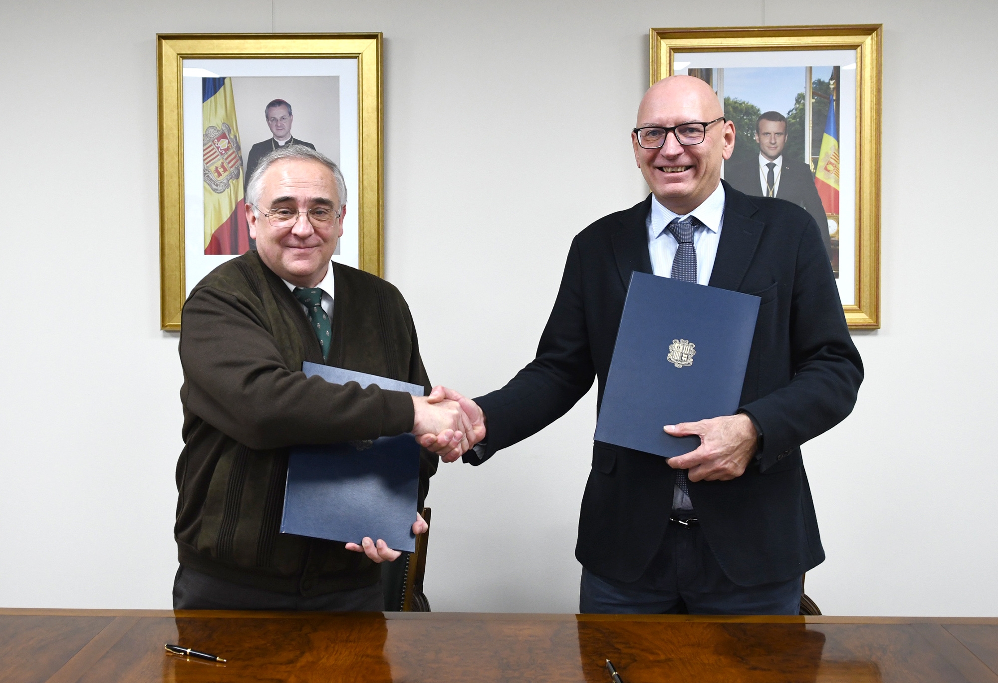 Conveni entre el ministeri de Salut i l’UdA per oferir formacions en salut mental i addiccions