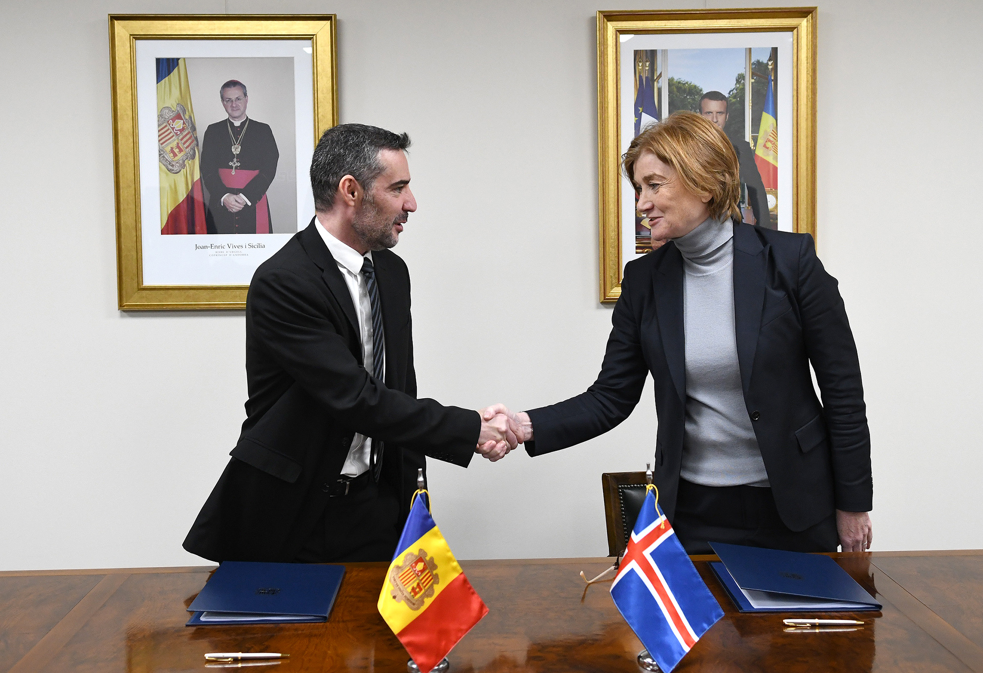 Andorra i Islàndia rubriquen un CDI