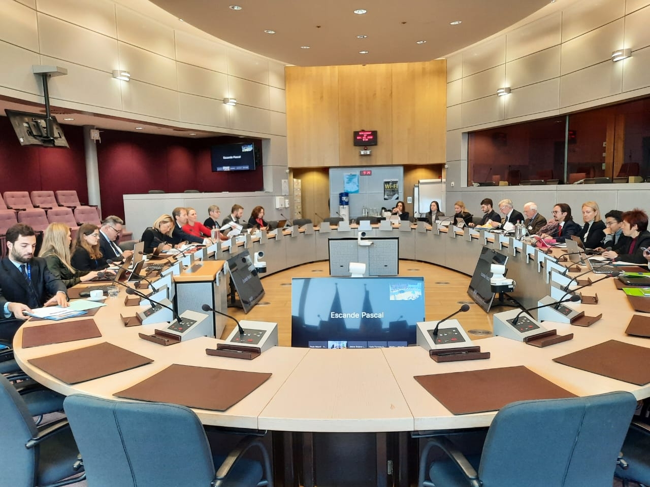 Andorra i la UE tanquen la darrera ronda de negociació de l’any amb avenços en els annexos tècnics i la continuació dels intercanvis sobre les qüestions fonamentals