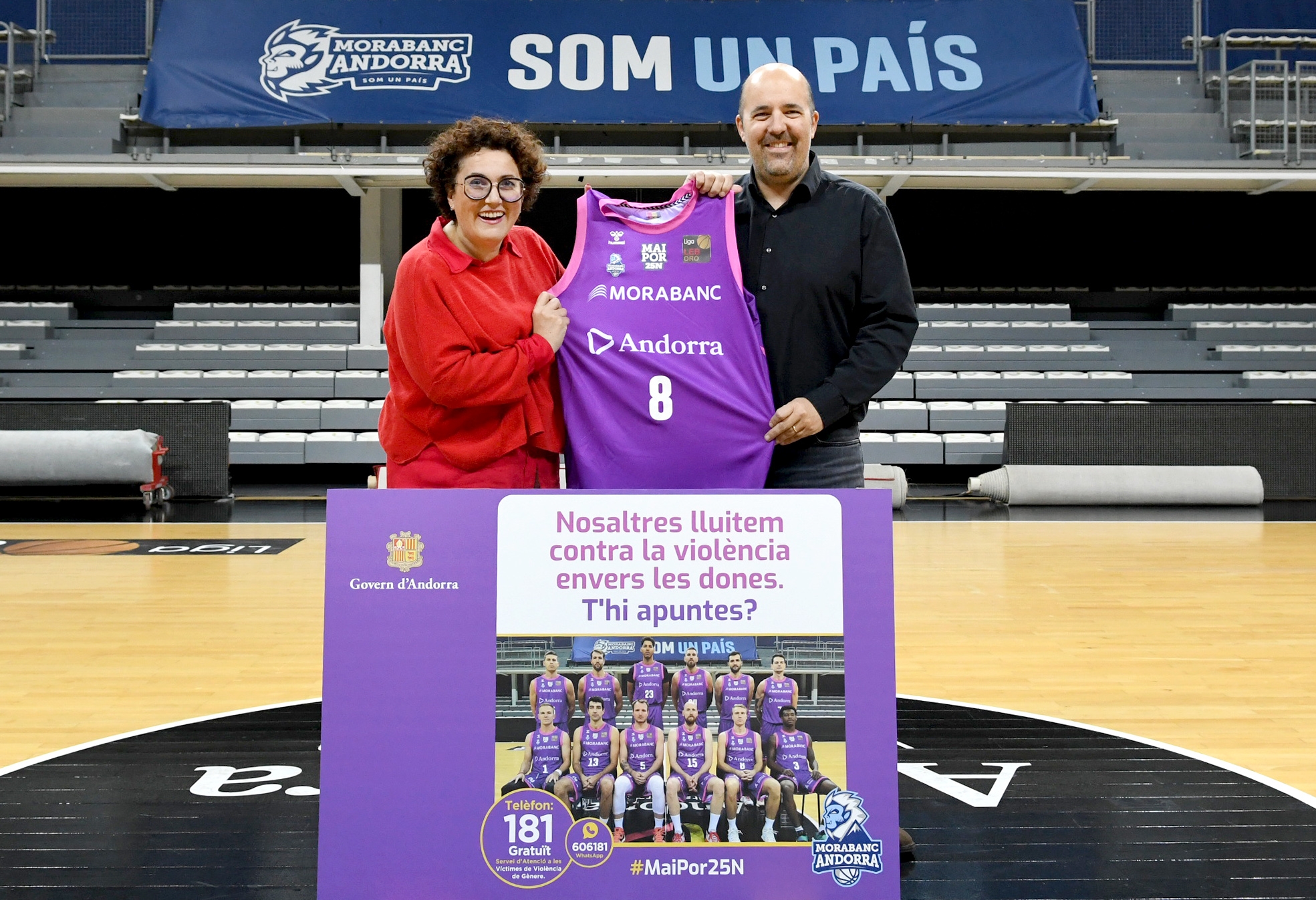 El Ministeri d’Afers Socials, Joventut i Igualtat i el Bàsquet Club Morabanc Andorra, units contra la violència envers les dones