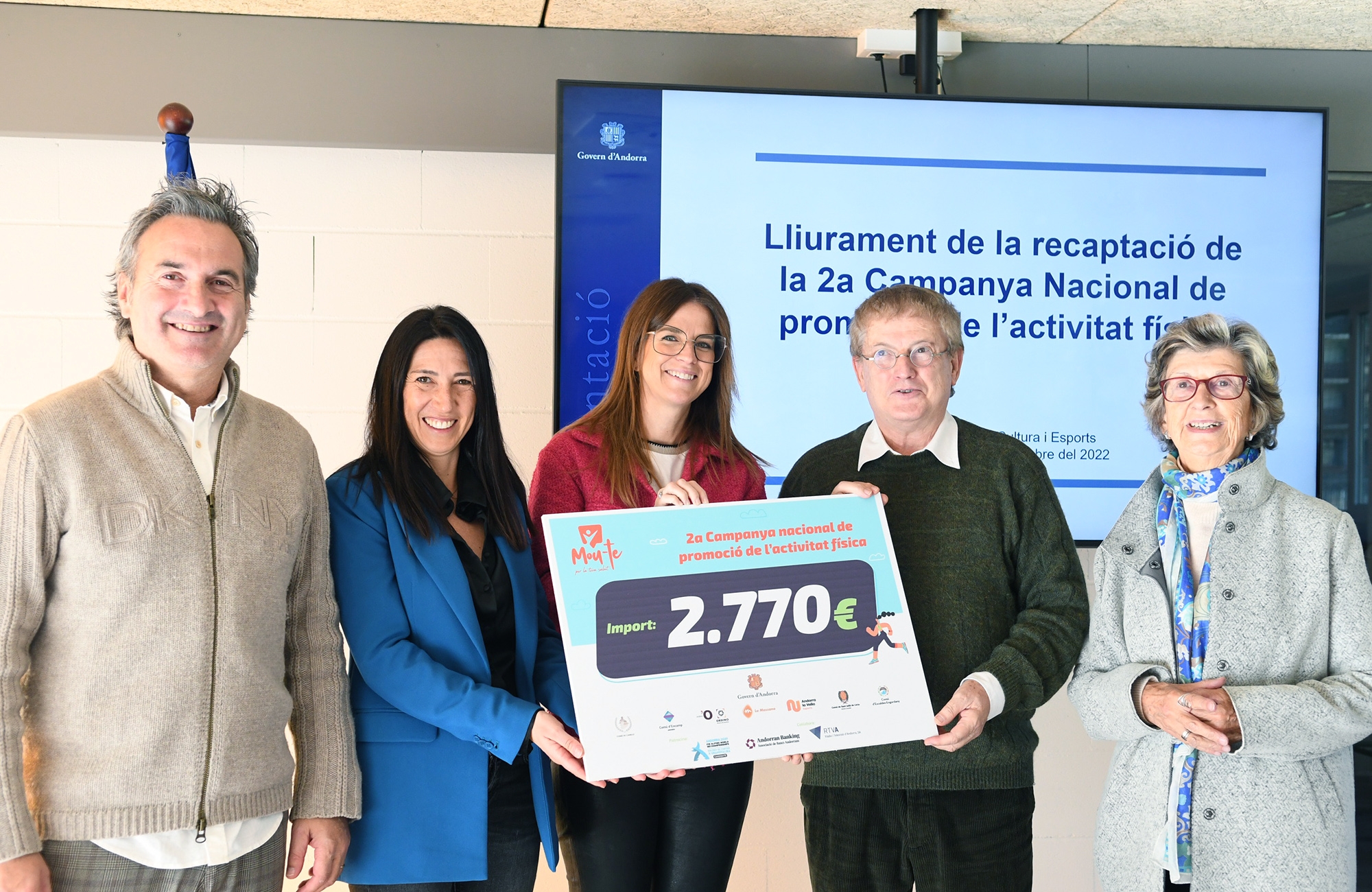 Riva i Choy entreguen la recaptació de la 2a Campanya Nacional de promoció de l’activitat física a la Federació de la Gent Gran