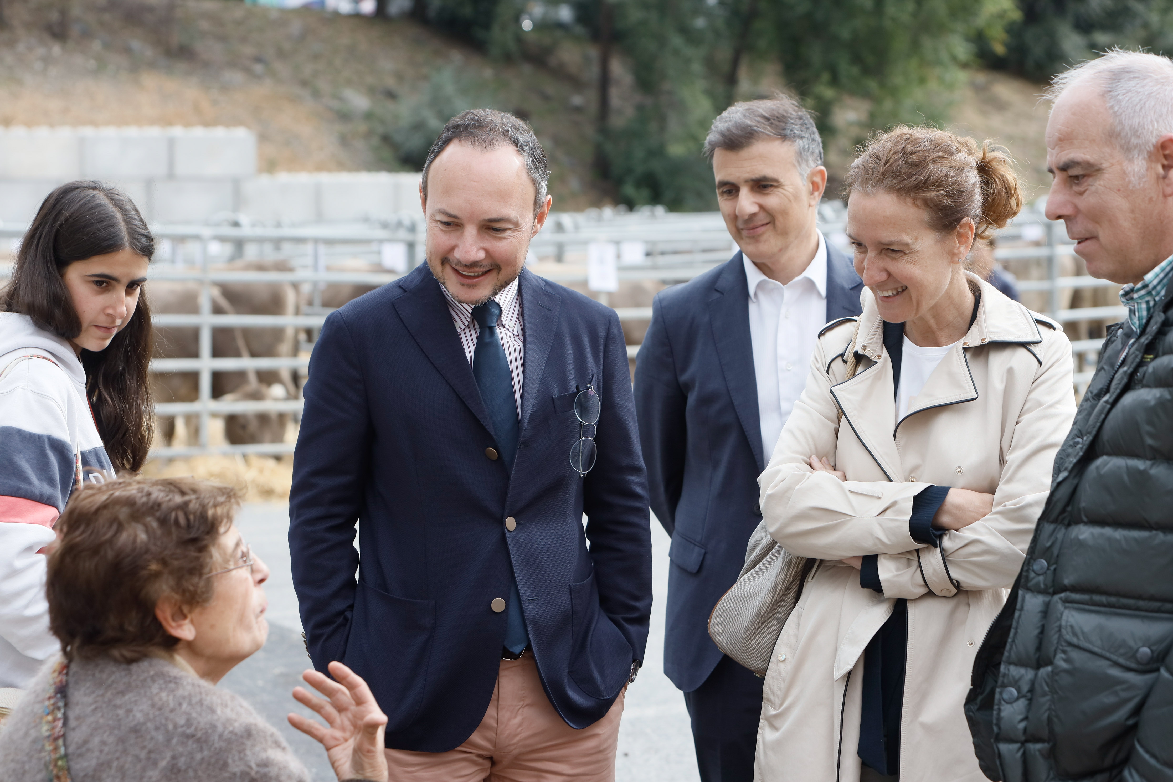 La ministra Calvó anuncia un ajut puntual per pal·liar la disminució de la producció farratgera durant la 43a edició Fira concurs del bestiar