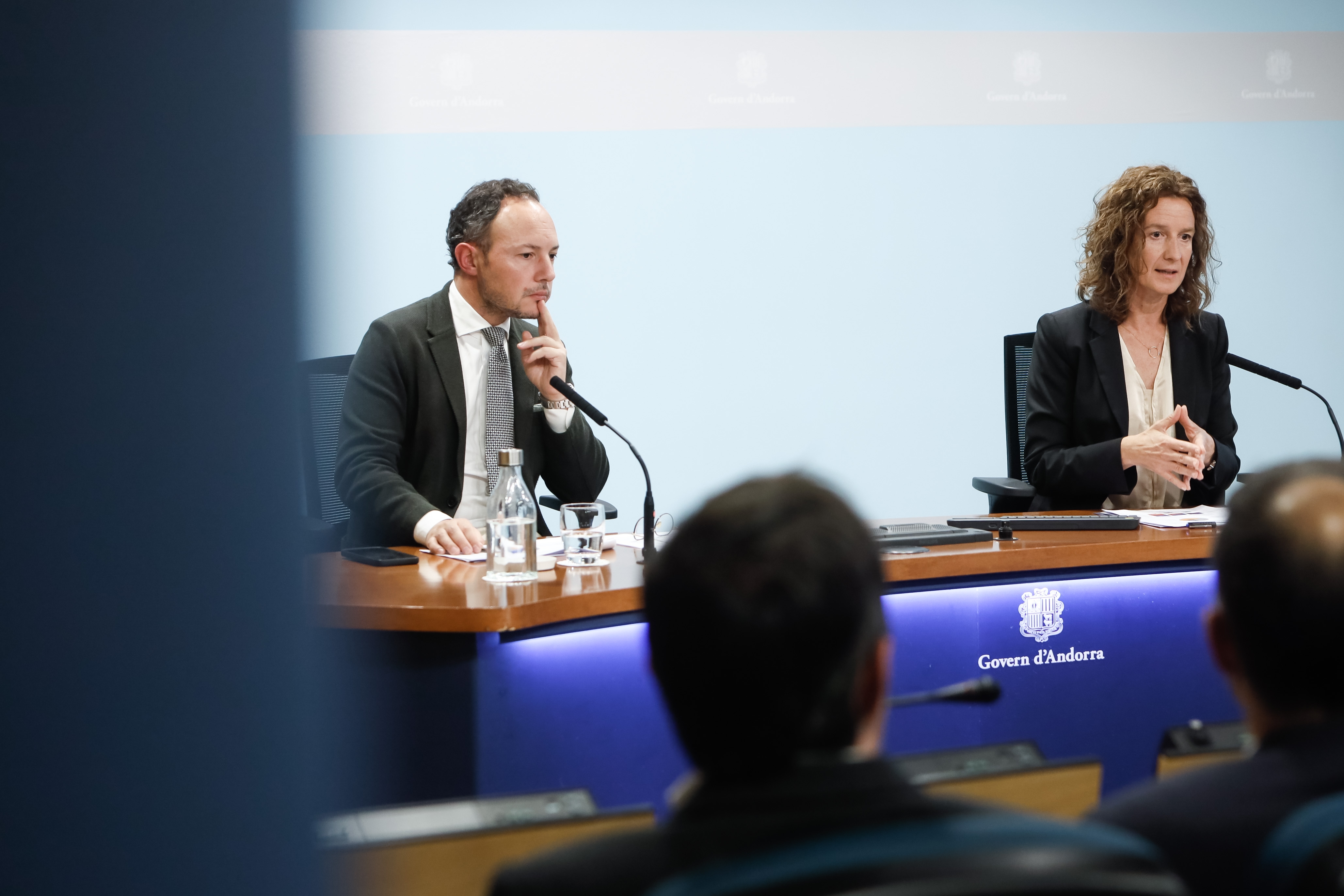 El Govern impulsa mesures d’estalvi energètic i apel·la a tots els sectors per assolir la reducció de consum