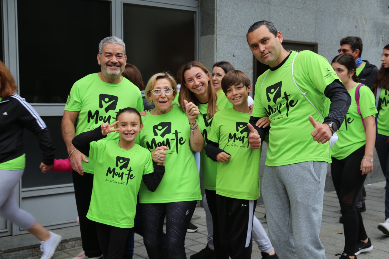 Més de 2.700 persones participen en les marxes simultànies arreu de les parròquies per impulsar l’activitat física i saludable