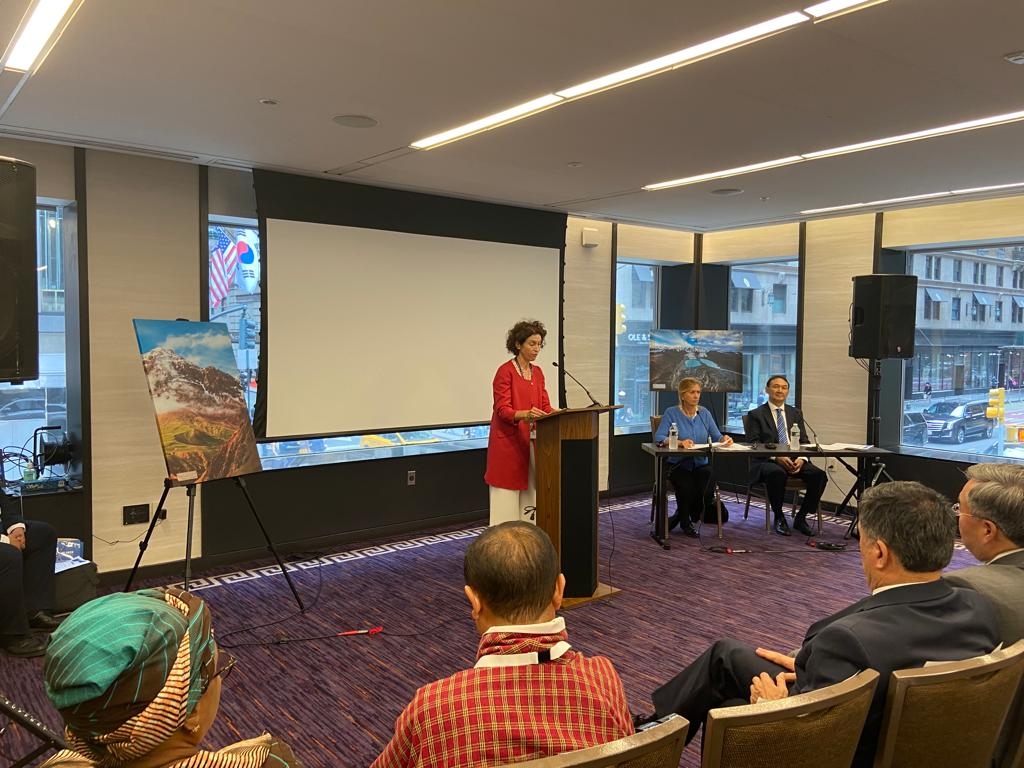 Maria Ubach participa en la reunió d'Alt Nivell de Desenvolupament Sostenible de les Muntanyes