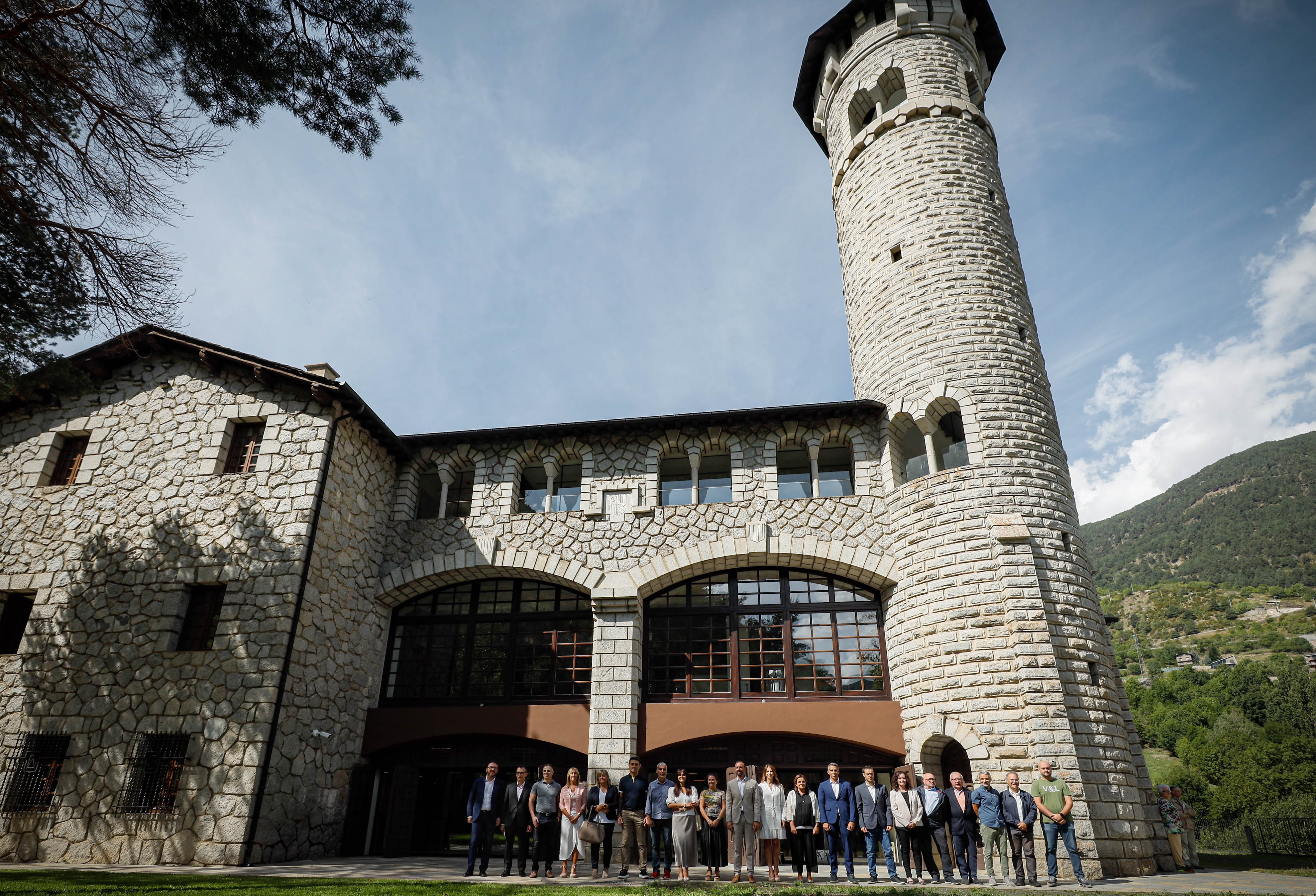 Jornada de portes obertes a les noves dependències de l’històric edifici de Ràdio Andorra