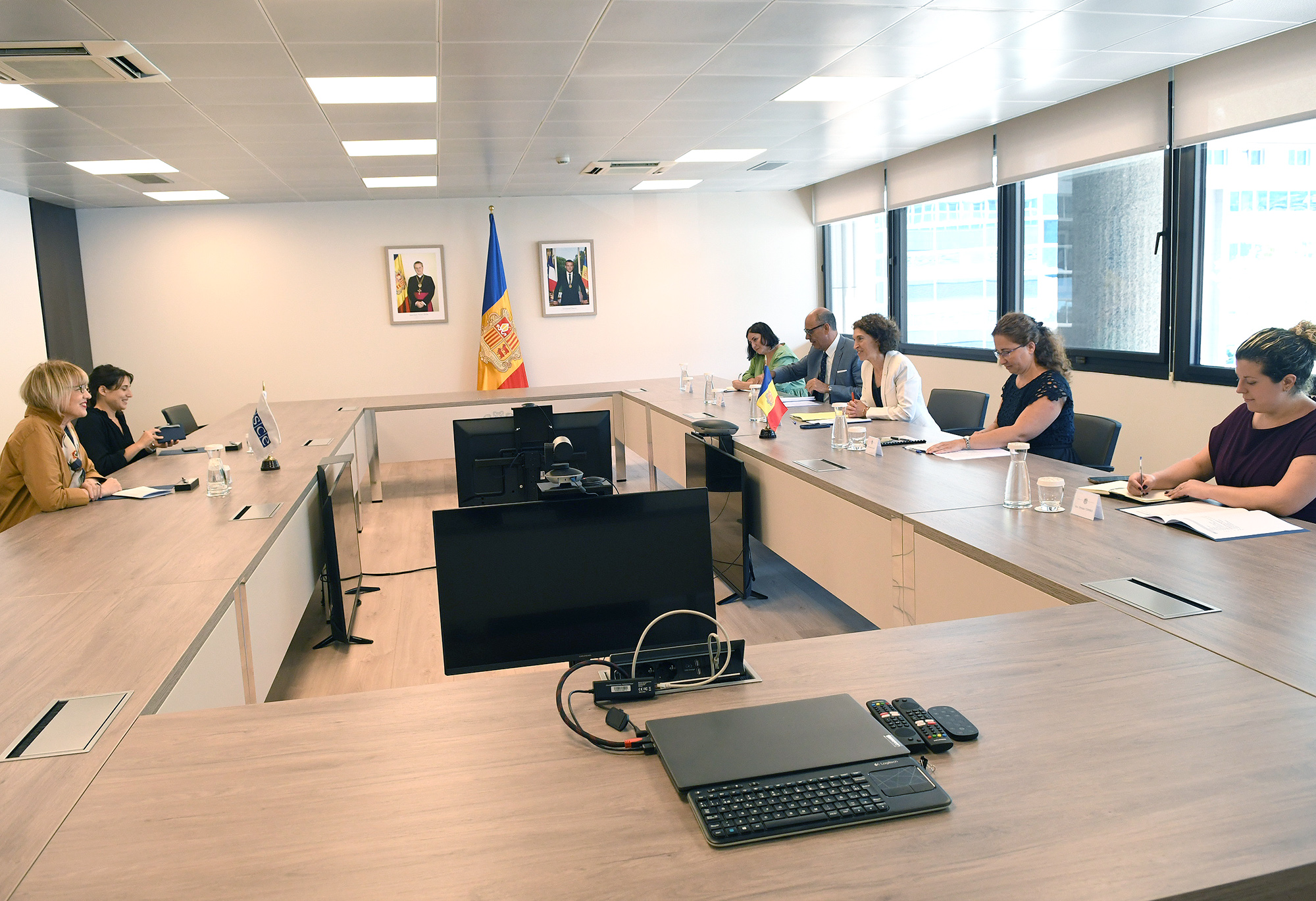 La ministra Maria Ubach rep la secretària general de l’OSCE, Helga Maria Schmid