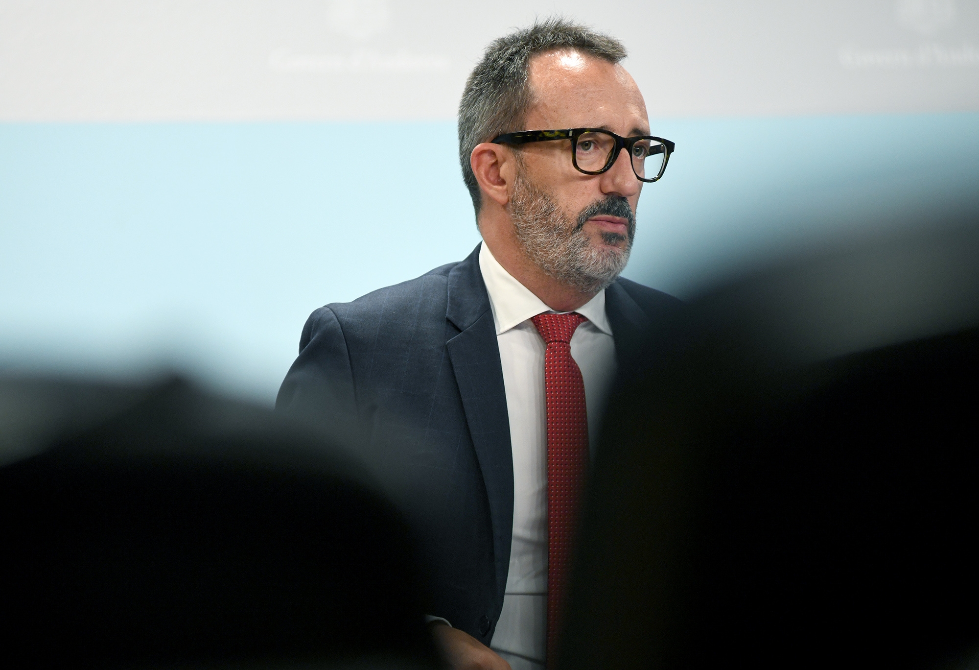 S’aprova el Reglament de la uniformitat, de les divises i els distintius d’identificació, de les distincions, recompenses, gratificacions i felicitacions del Cos Penitenciari