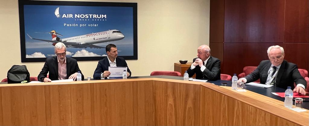 Gallardo i Air Nostrum valoren positivament el funcionament de la línia amb Madrid i la viabilitat de noves rutes