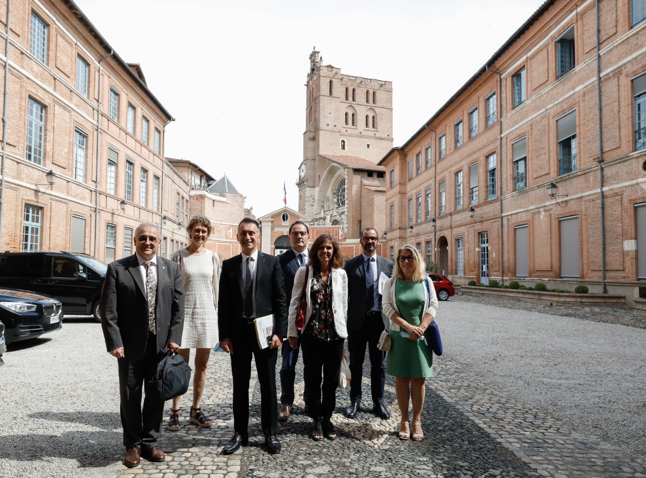 Trobada a Tolosa entre Xavier Espot i el prefecte d’Occitània, Étienne Guyot, prèvia al VI Diàleg Transfronterer de l’octubre
