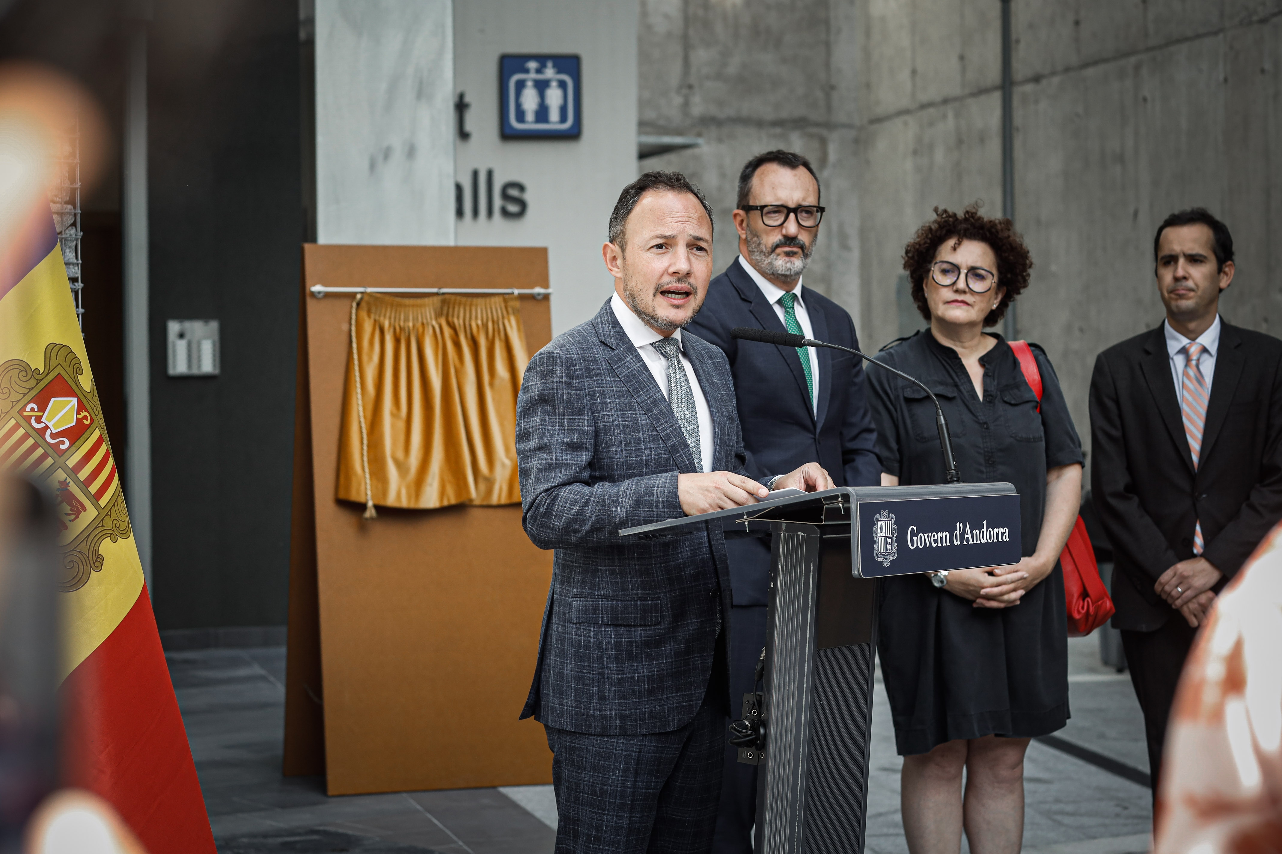 Xavier Espot inaugura la Casa Aristot Mora, el primer edifici de protecció pública del Govern