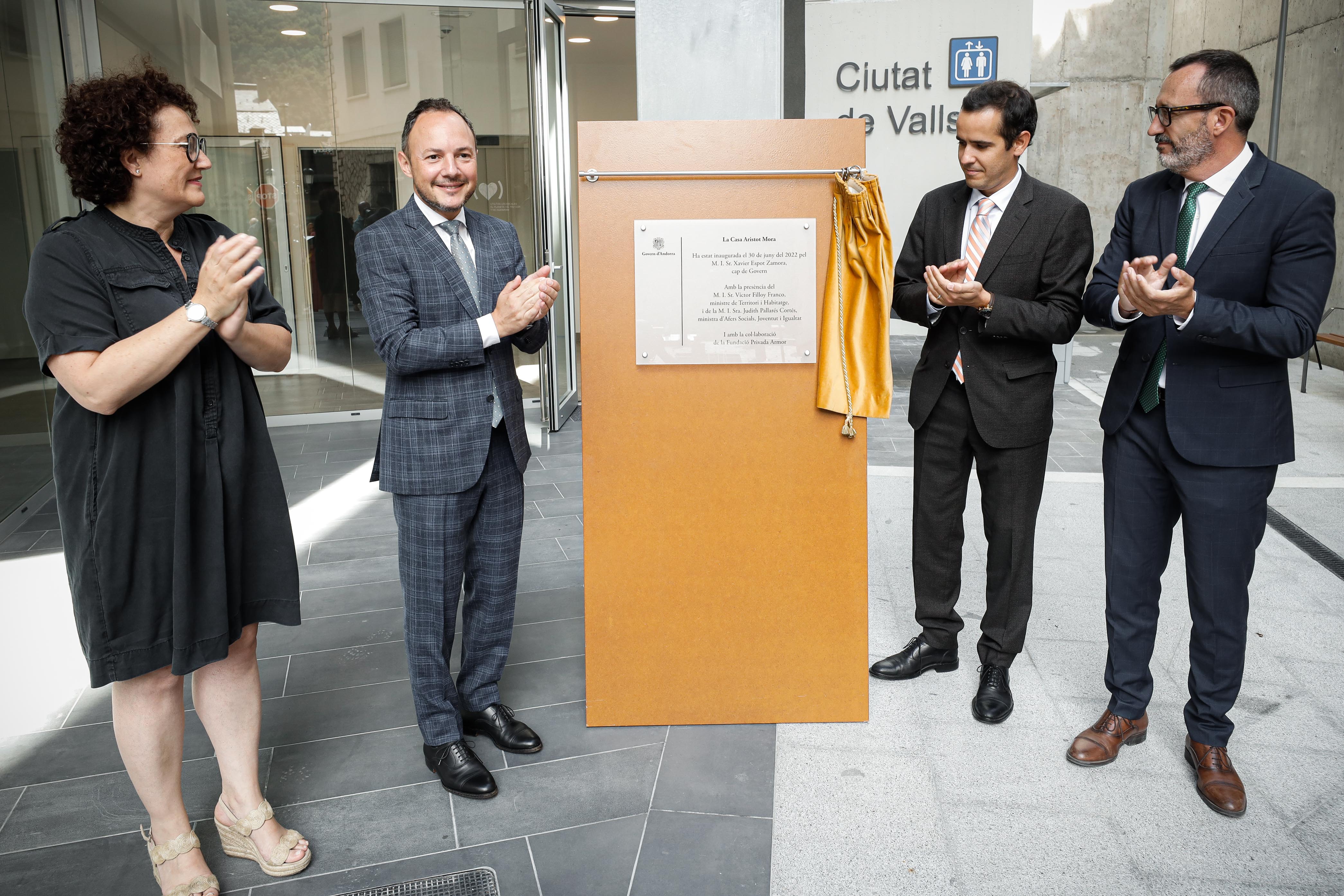 Xavier Espot inaugura la Casa Aristot Mora, el primer edifici de protecció pública del Govern