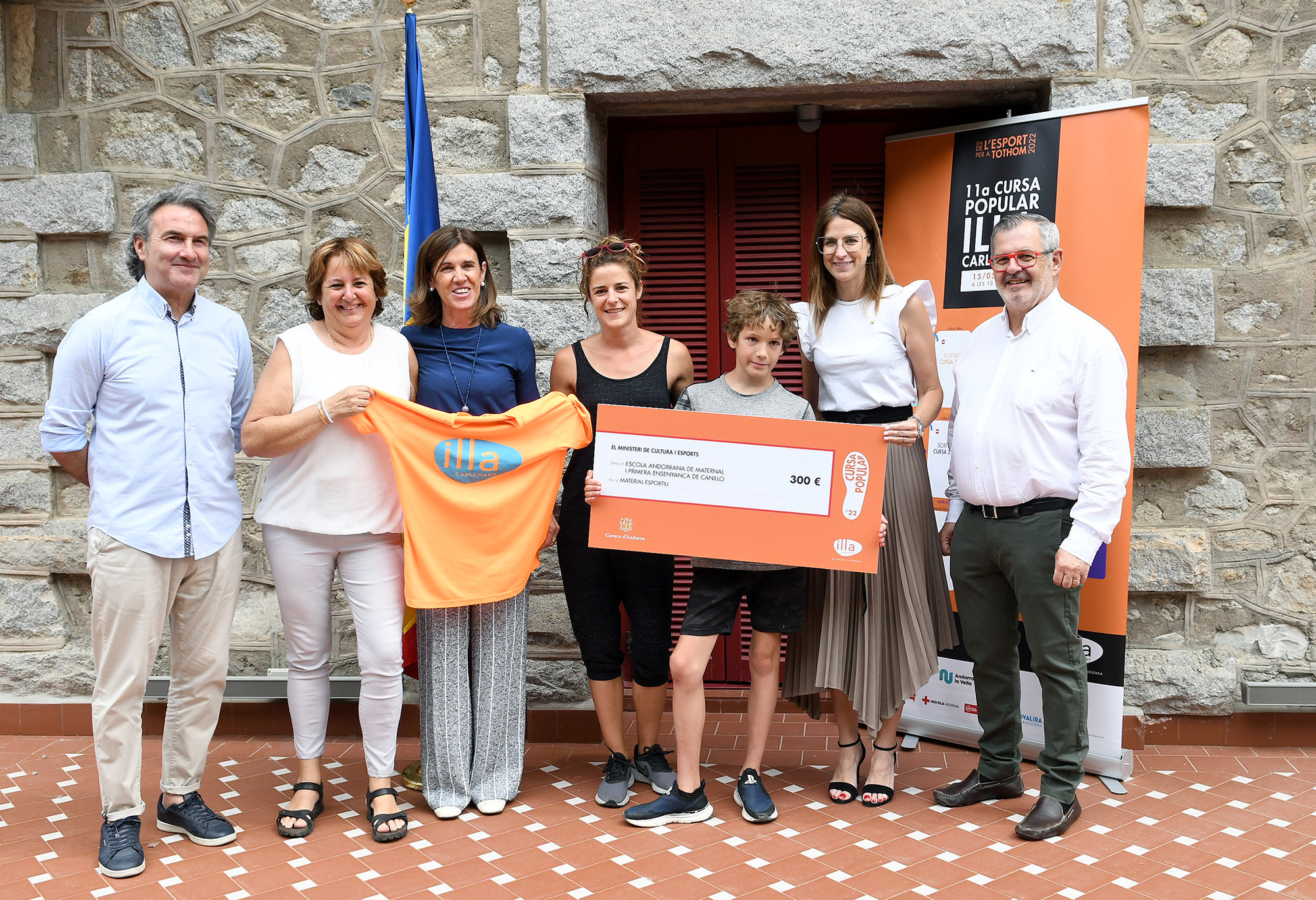 Esports entrega la recaptació de l’11a edició de la Cursa Popular Illa Carlemany al fons solidari per l’acollida dels desplaçats a Andorra a causa de la crisi a Ucraïna