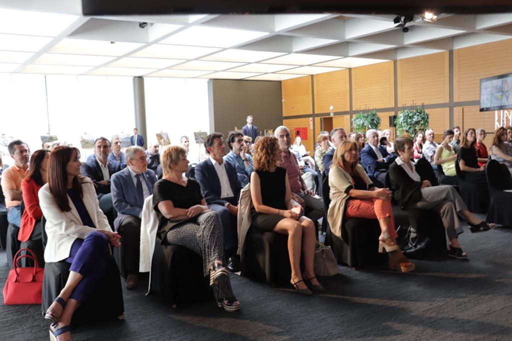 El documental i el llibre “Andorra al natural” mostren moments inèdits de la fauna i flora autòctones durant tot un any