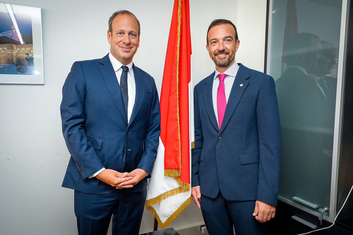 Torres i Marquina coneixen les estratègies de telecomunicacions i transició digital de Mònaco