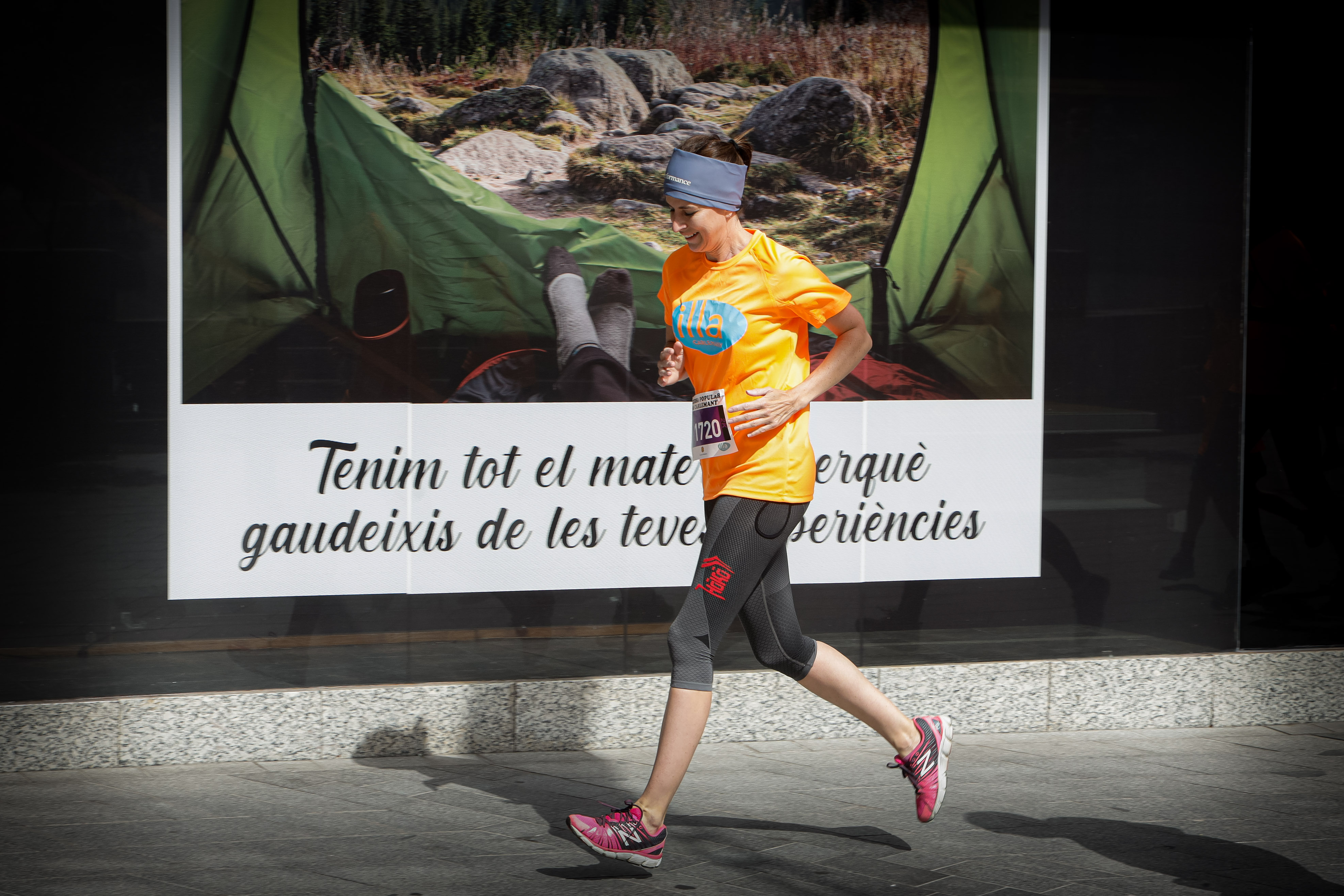 La 11a edició de la Cursa Popular Illa Carlemany aplega més de 3.000 persones