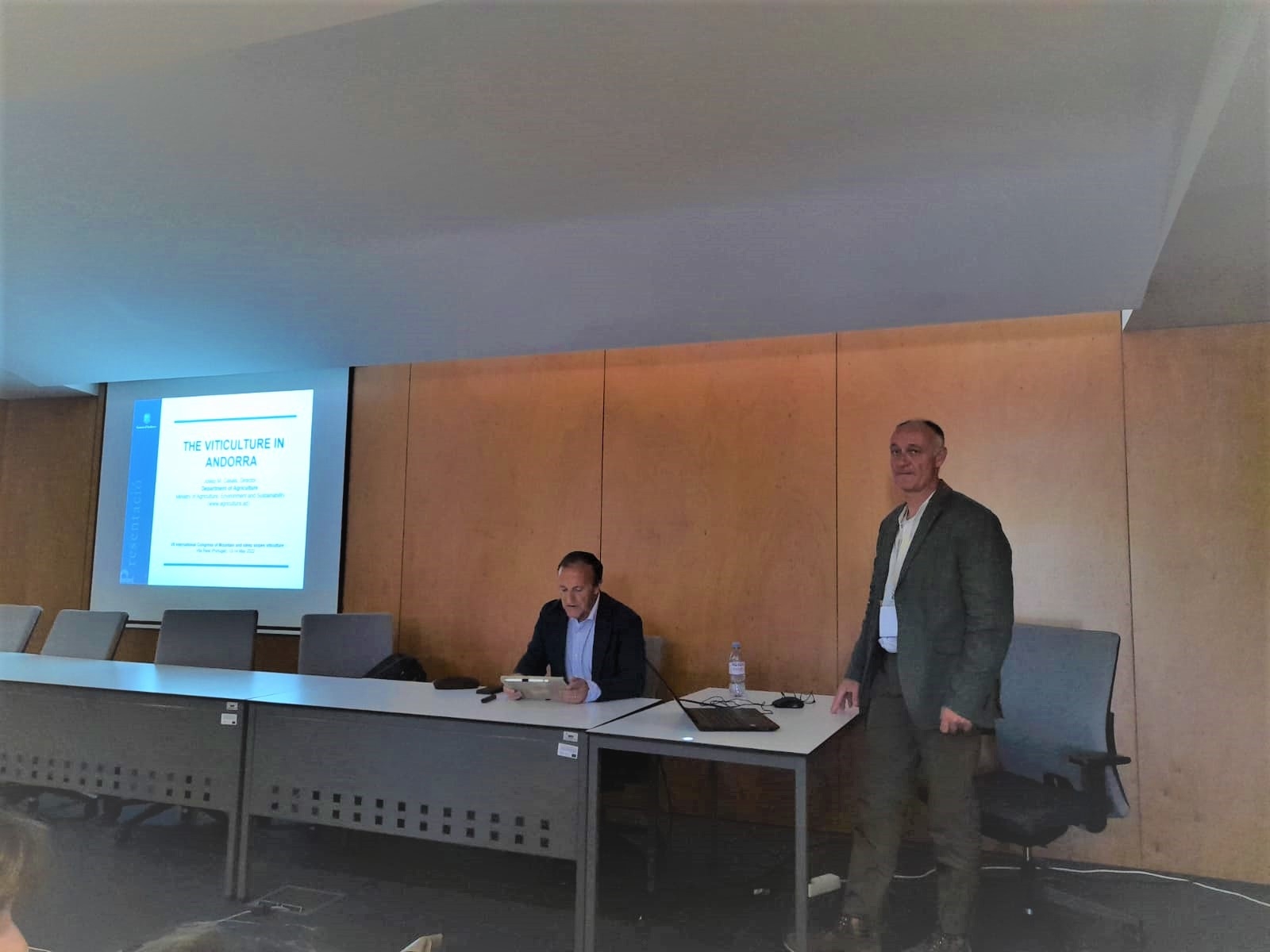 Agricultura presenta el cultiu de la vinya i els vins d’Andorra al VII Congrés internacional de la viticultura de muntanya