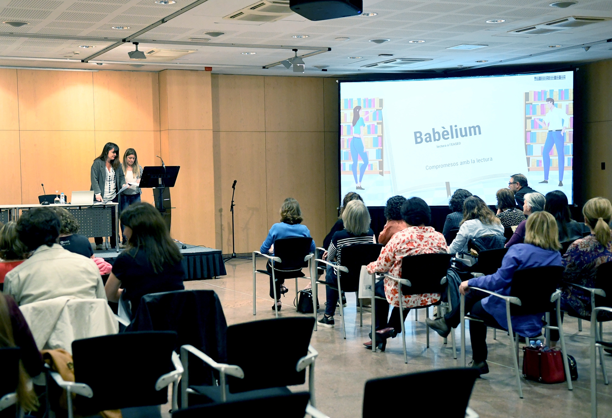Primera jornada d’intercanvi d’experiències educatives entre docents per fomentar la lectura dels joves