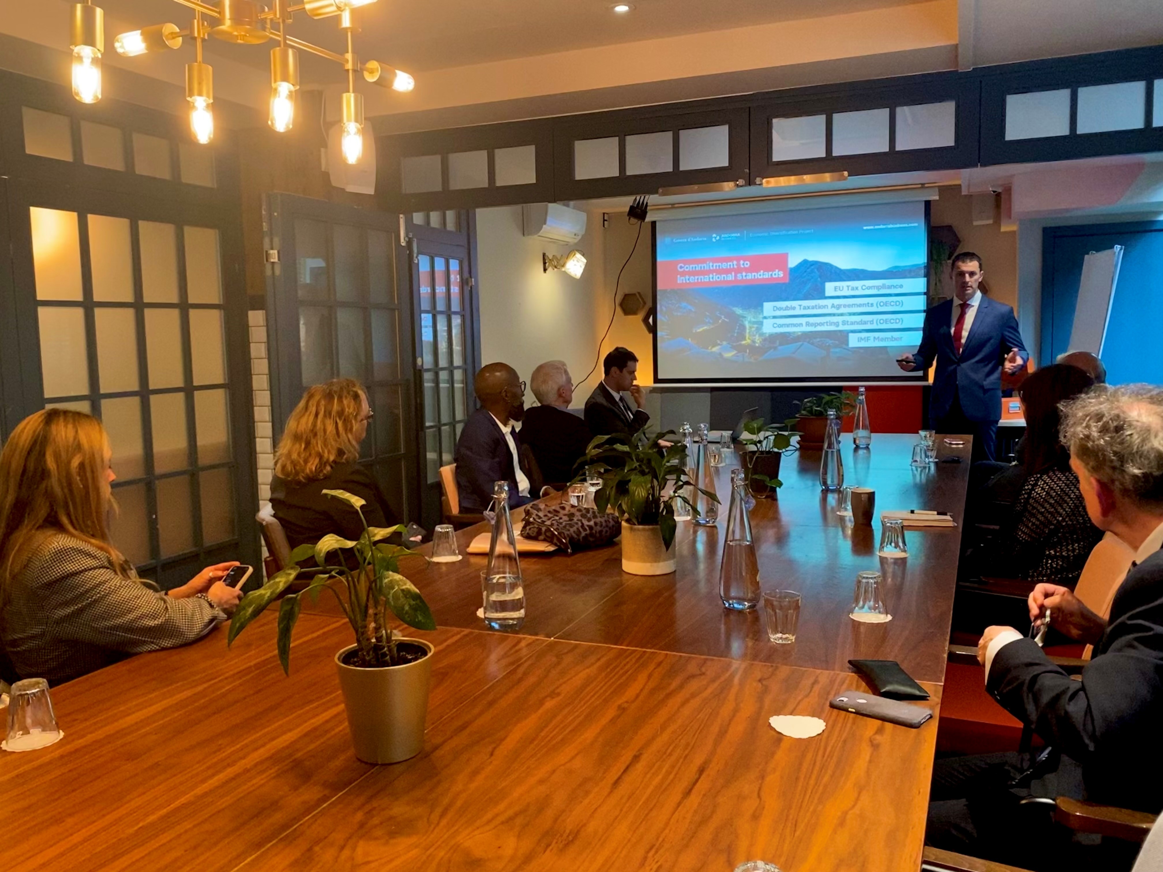 Representants d’empreses tecnològiques, de fons d’inversió i de companyies aèries del Regne Unit es reuneixen amb Andorra Business per conèixer les oportunitats d’inversió al Principat