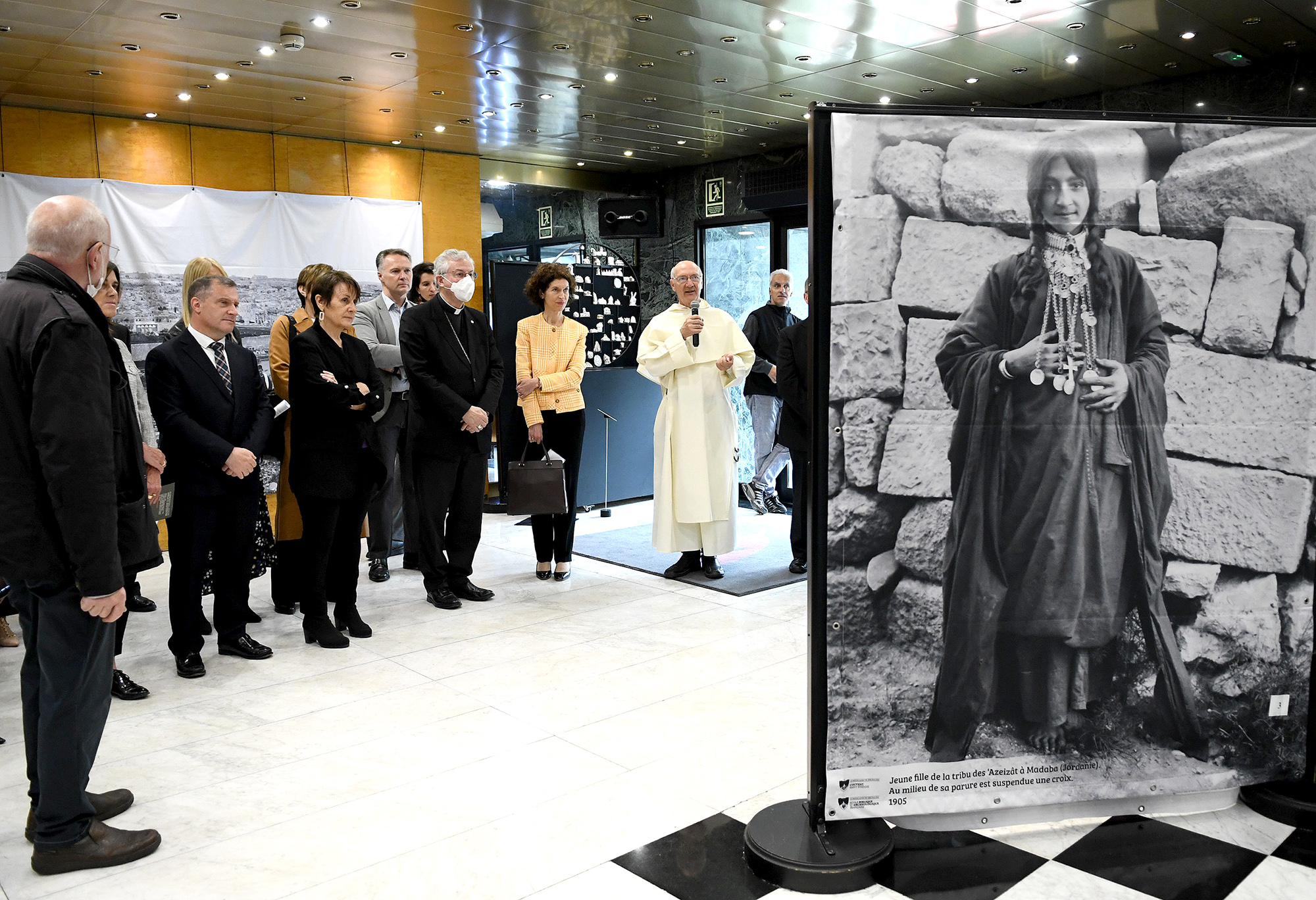 Inaugurada l’exposició fotogràfica ‘Els Cristians d’Orient’
