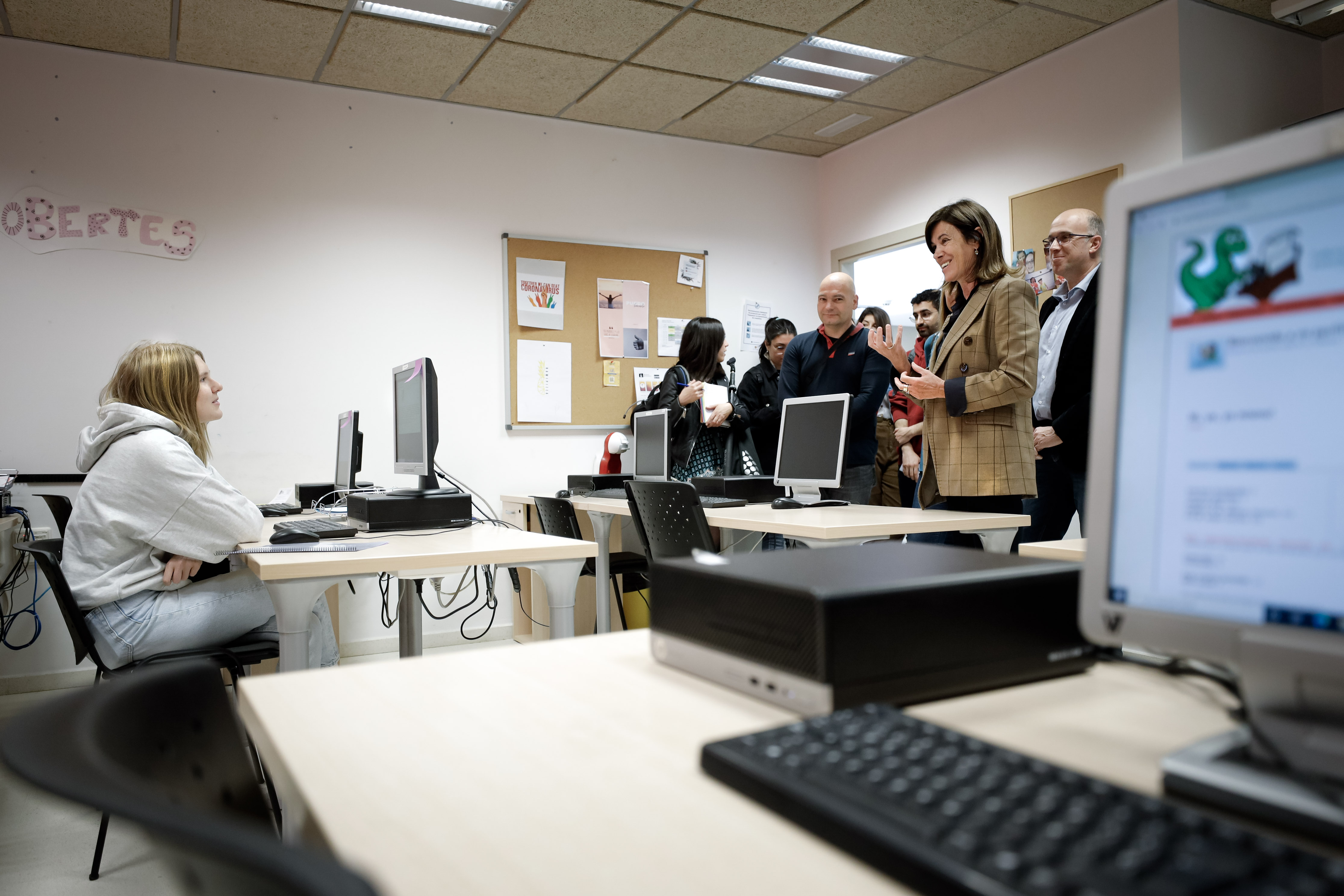 250 alumnes participen en la jornada de portes obertes del Centre de Formació Professional d’Aixovall
