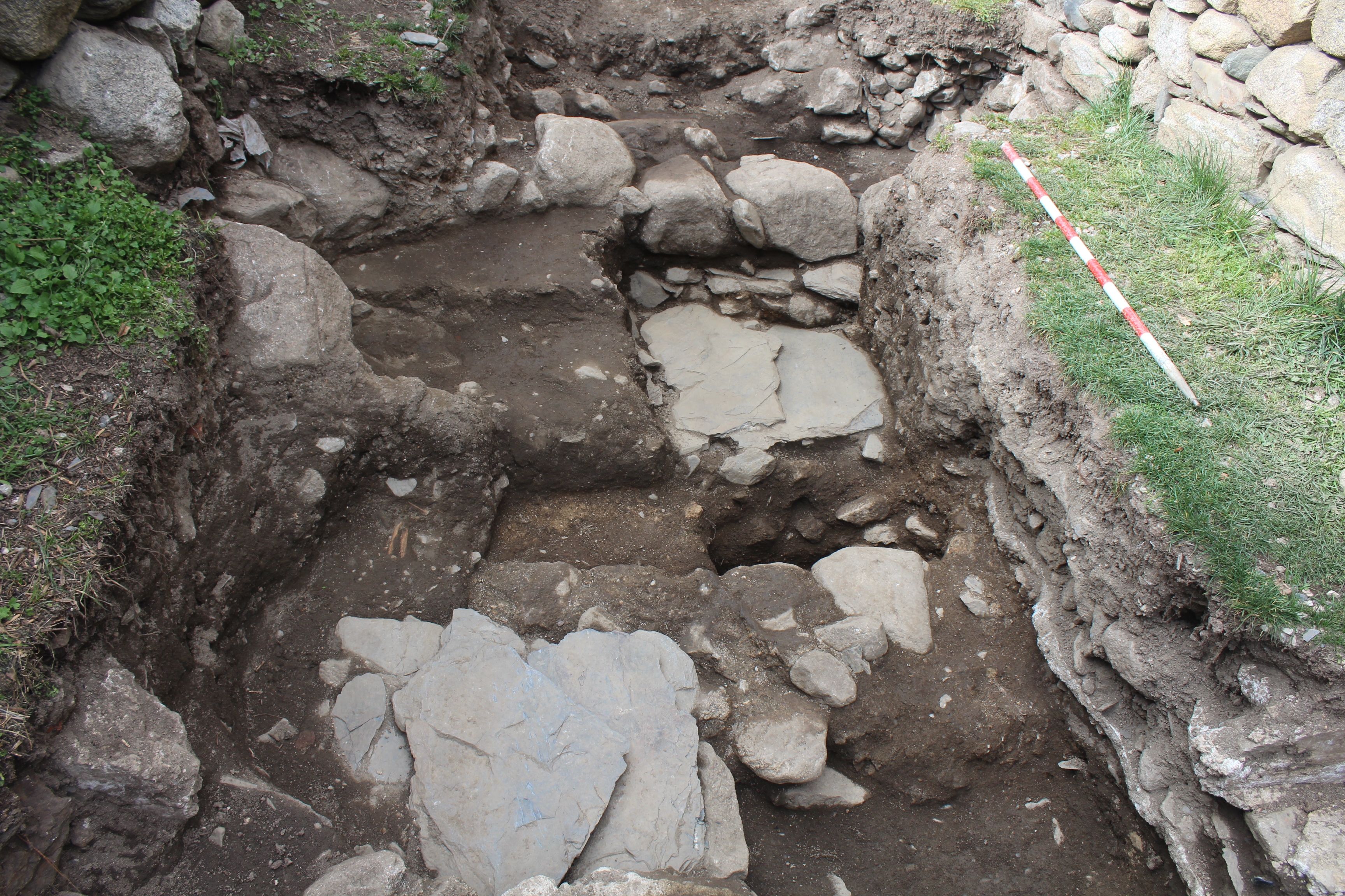 Finalitza la intervenció arqueològica als entorns de l’església de Santa Coloma