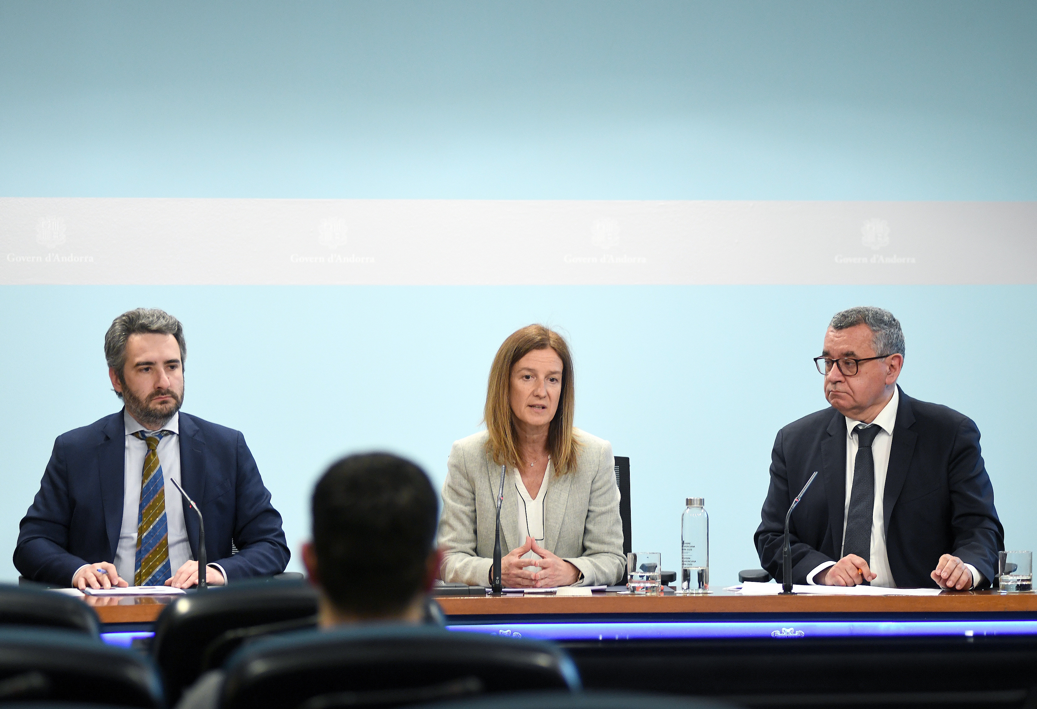 S’aprova la derogació de les tarifes per als serveis de recàrrega de vehicles de mobilitat elèctrica