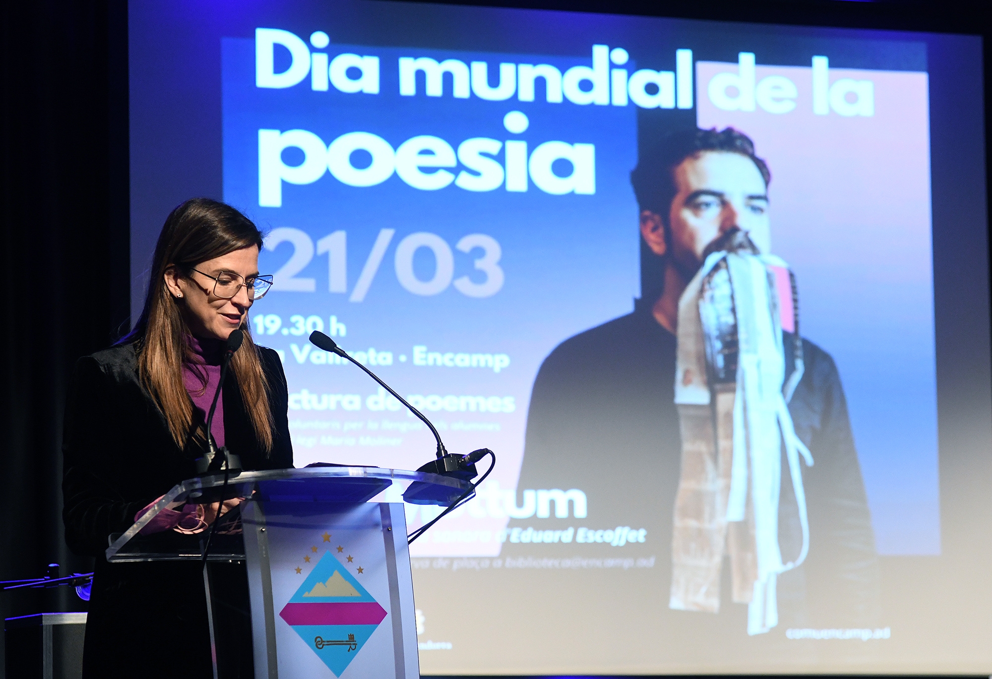 El Dia mundial de la poesia referma l'aposta per apropar la cultura i la poesia a tots els públics