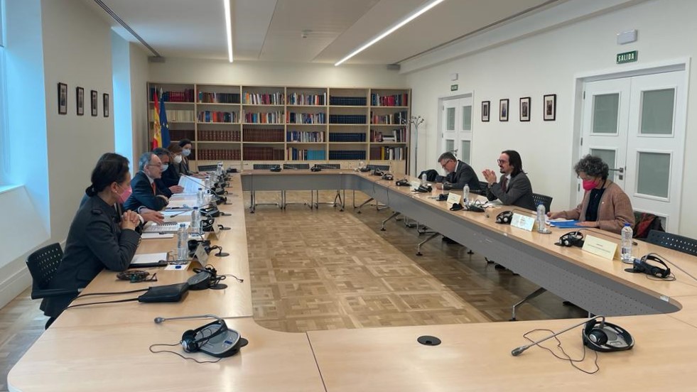 Riba i Navarro intercanvien sobre l’agenda europea davant la futura presidència espanyola del Consell de la UE