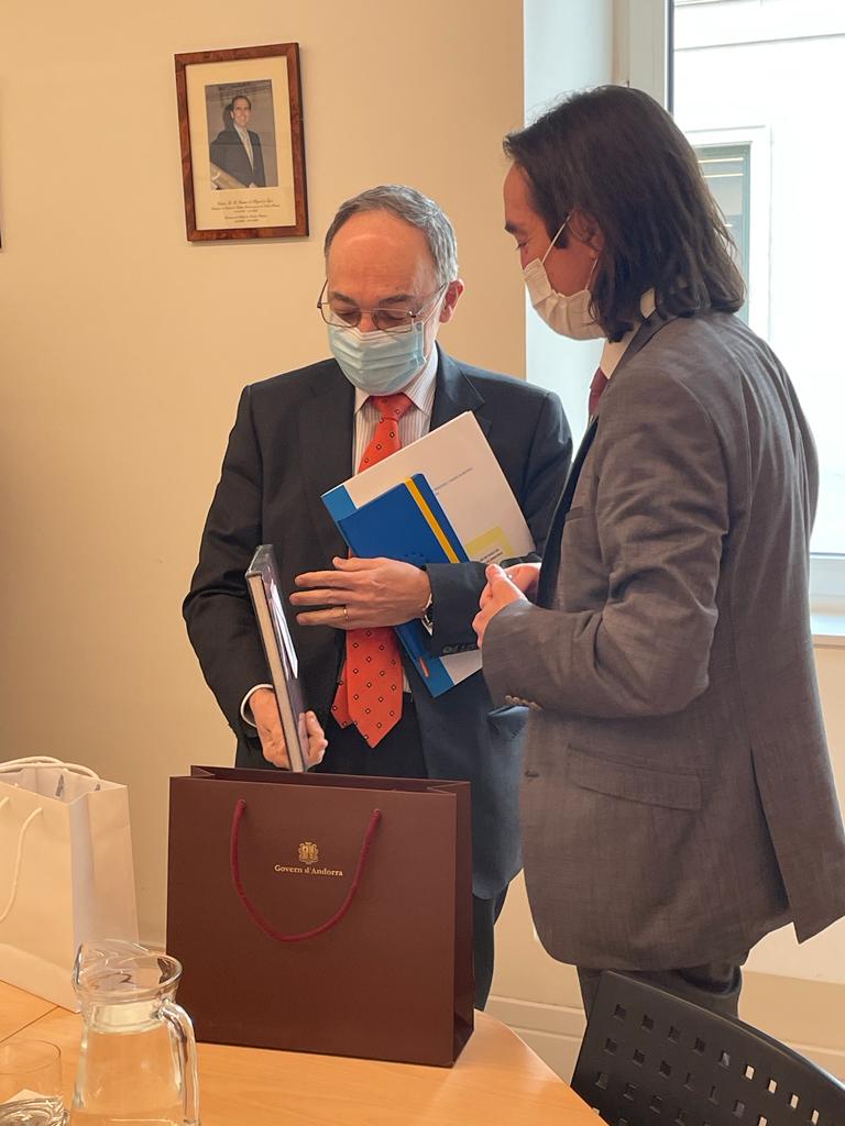 Riba i Navarro intercanvien sobre l’agenda europea davant la futura presidència espanyola del Consell de la UE