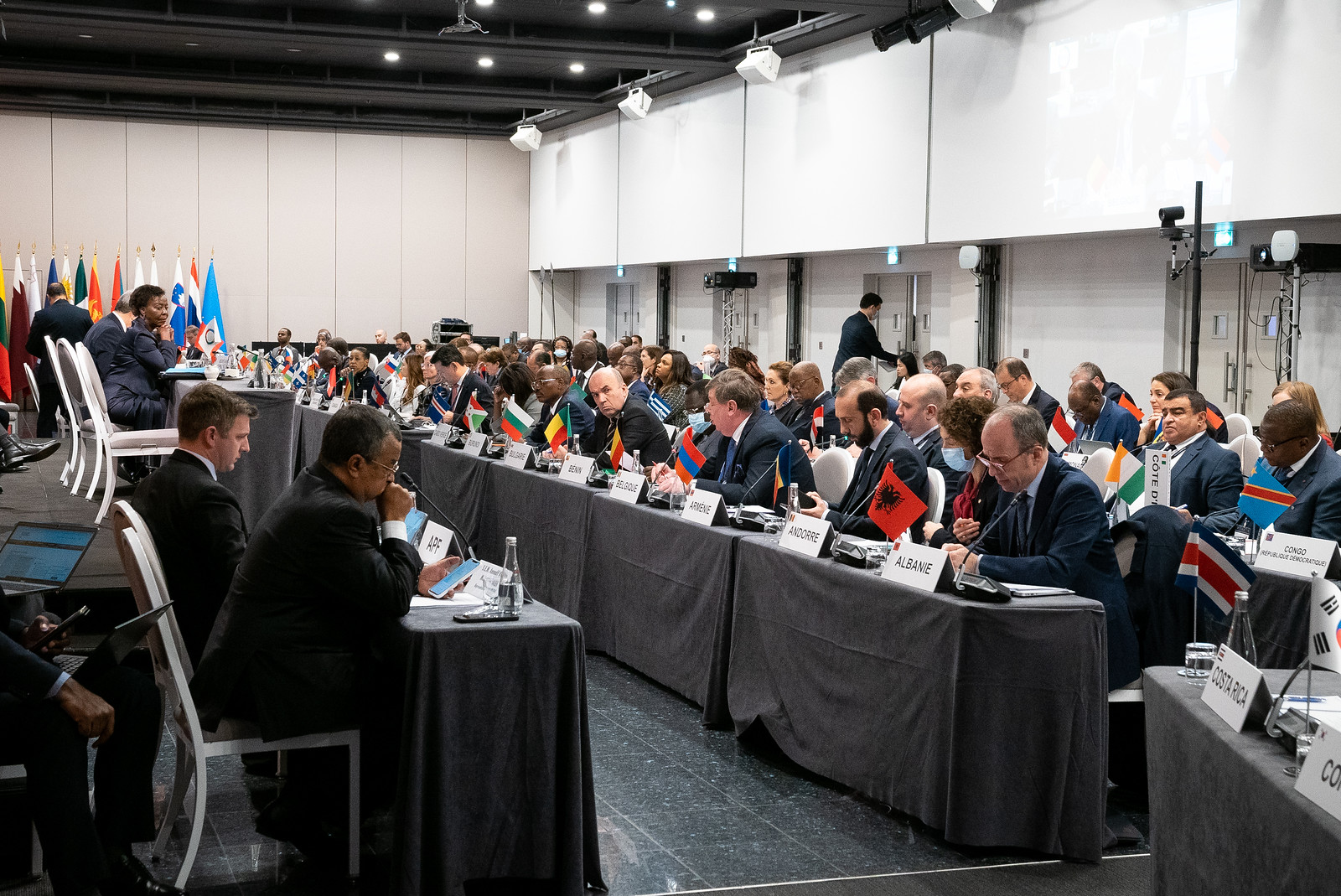 Ubach exposa a la 40a Conferència Ministerial de la Francofonia la necessitat de lluitar contra la desinformació i les notícies falses