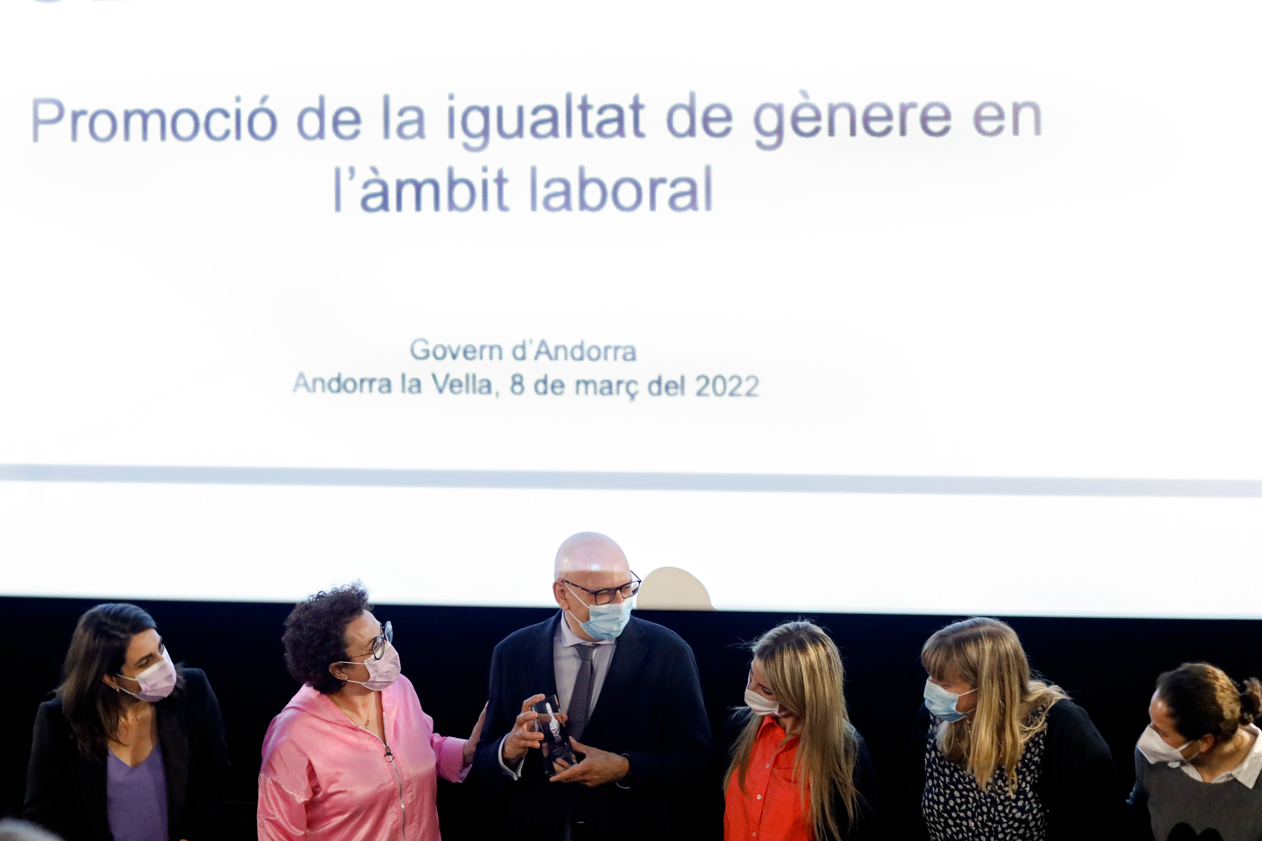 La Universitat d’Andorra rep el guardó Olympe de Gouges per a la promoció de la igualtat