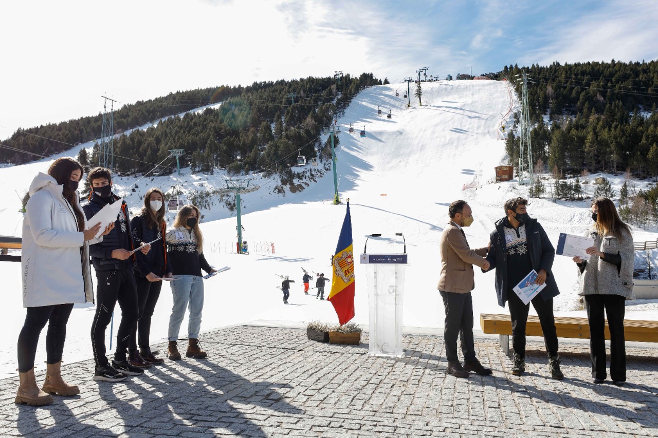 Espot i Riva reben a la delegació andorrana participant als JJOO d’hivern de Pequín 2022