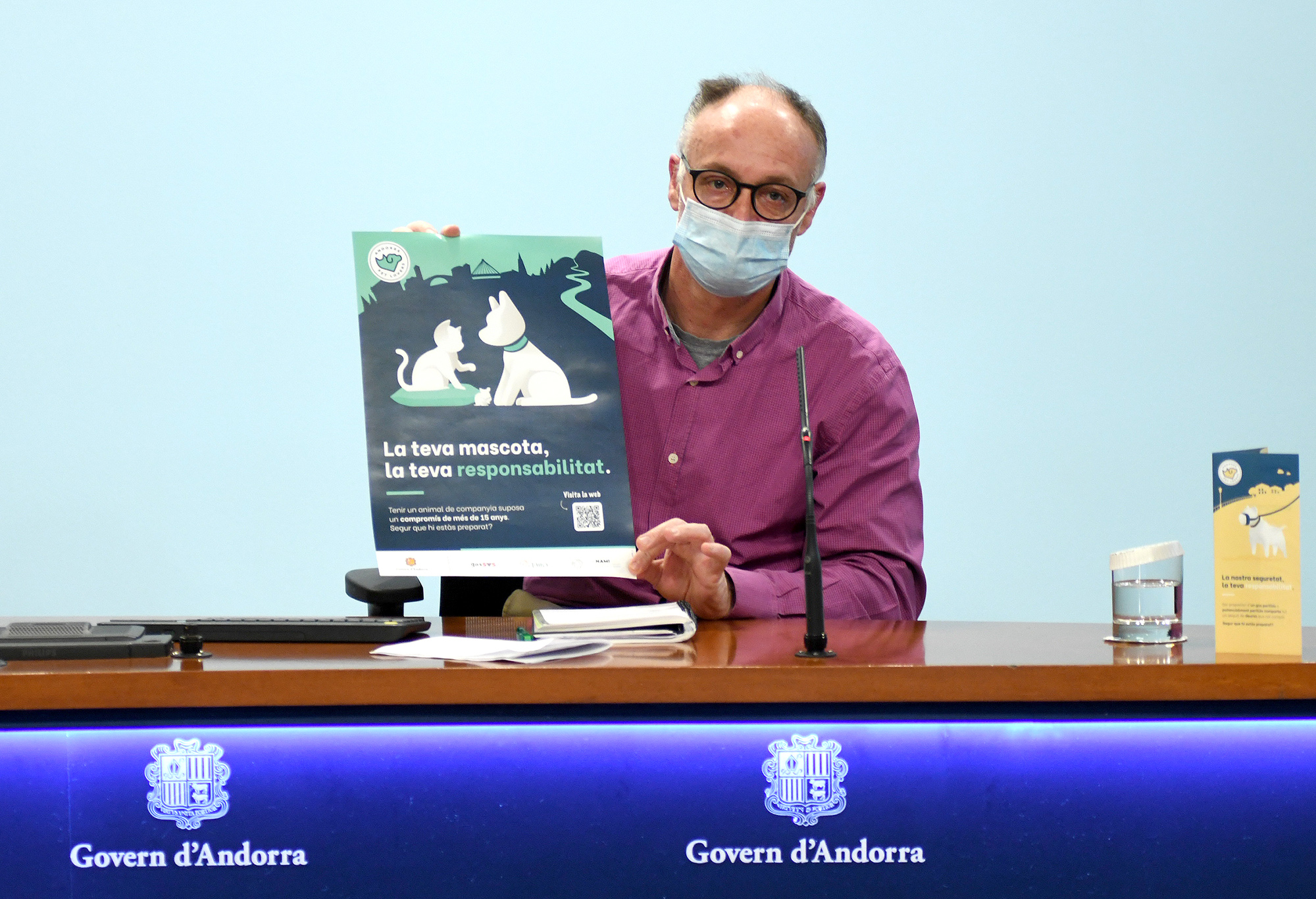 Agricultura impulsa una campanya per conscienciar i promocionar la tinença responsable dels animals de companyia