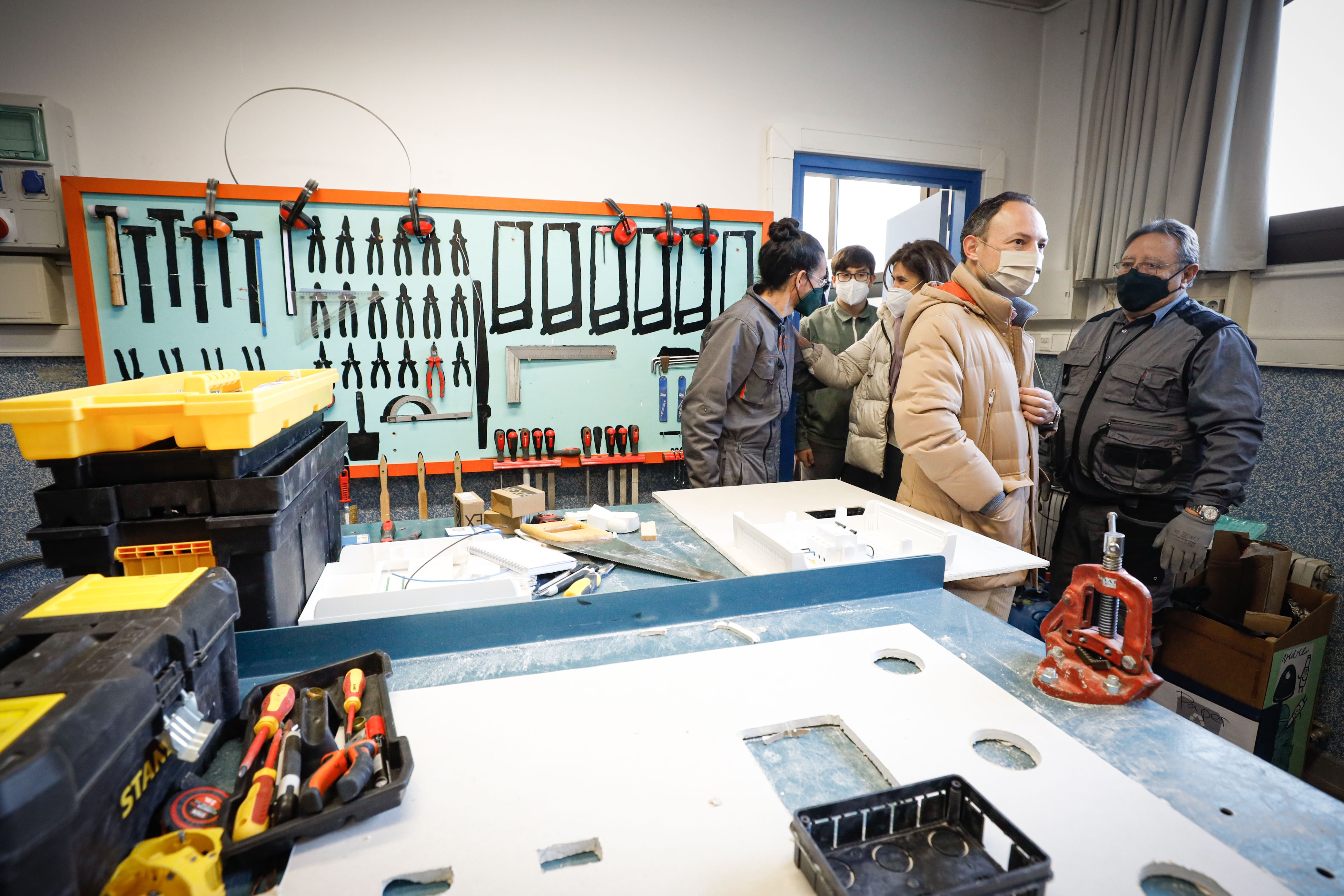 Espot i Vilarrubla visiten el centre de Formació Professional de la Massana, que acull dos branques de la nova Formació Professional Inicial
