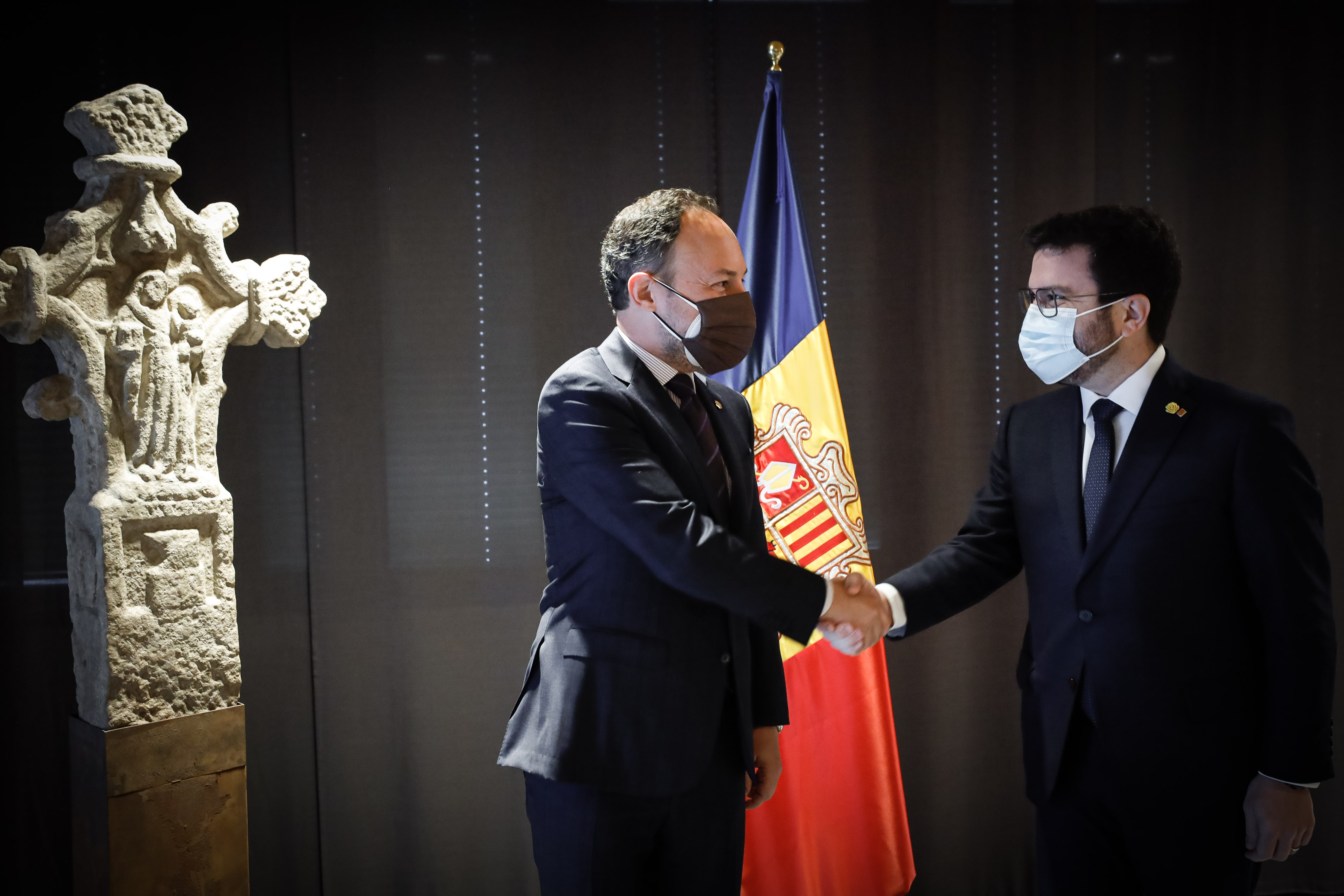 Espot i Aragonès acorden establir reunions al més alt nivell de forma periòdica per abordar els temes d’interès comú