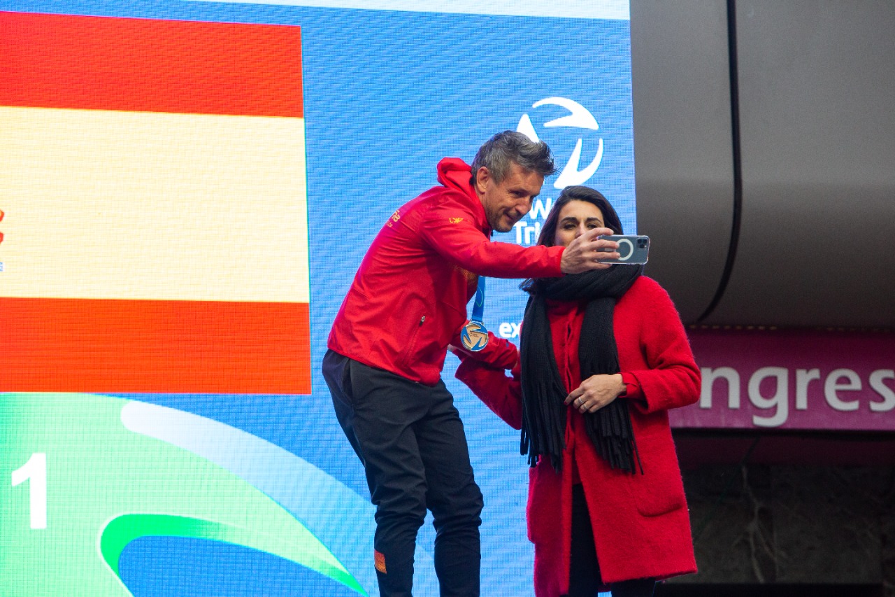 Clou la segona edició del World Triathlon Winter Championships i el World Duathlon Winter Championships amb la participació de més de 270 atletes d’arreu